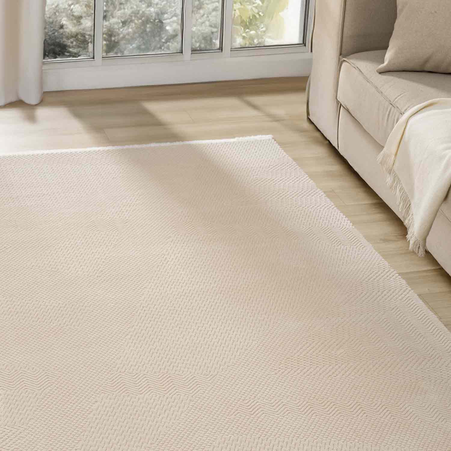 Bej Kabartmalı Soyut Modern Halı