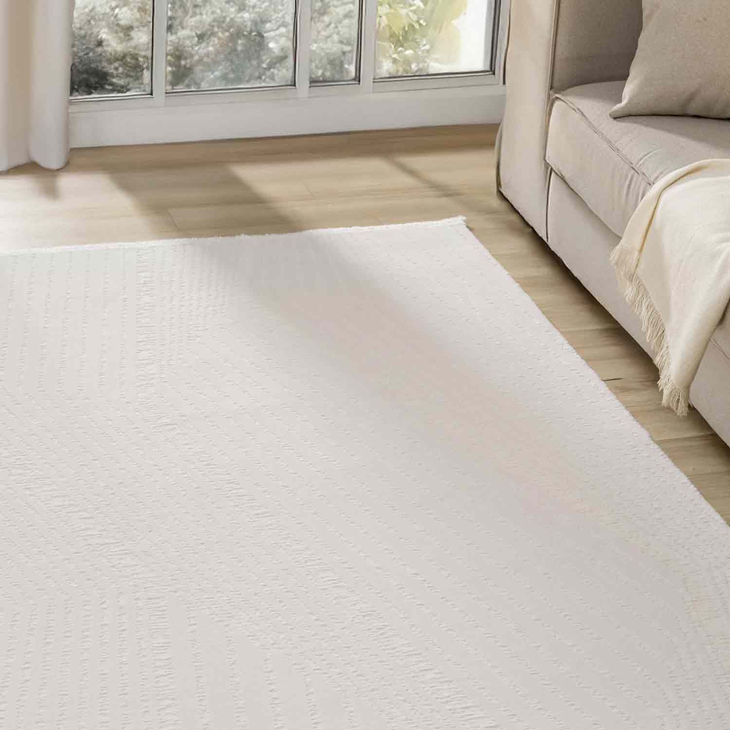 Krem Beyaz Kabartmalı Zikzak Çizgili Halı