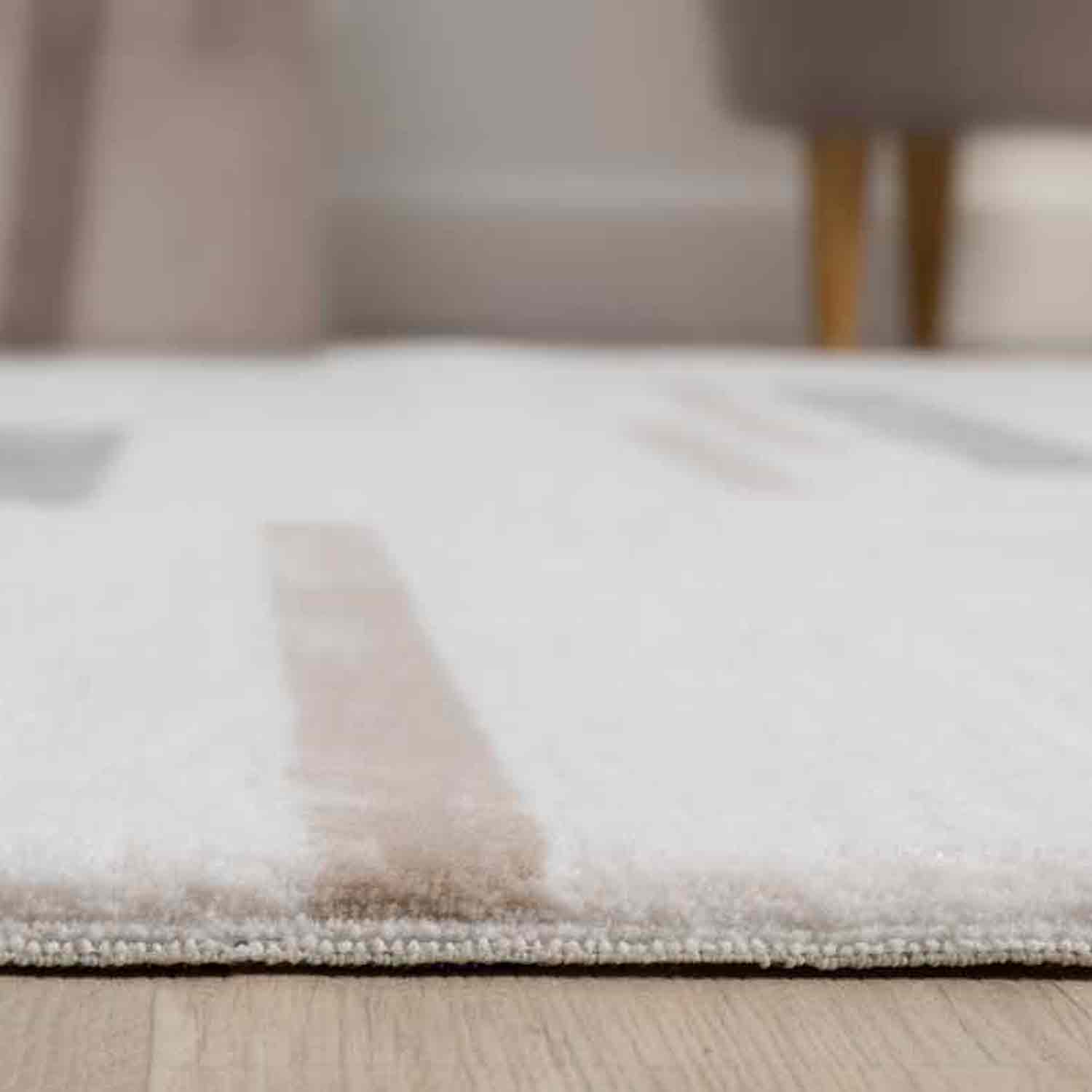 Krem Bej Kahve Yatay Blok Desenli Halı