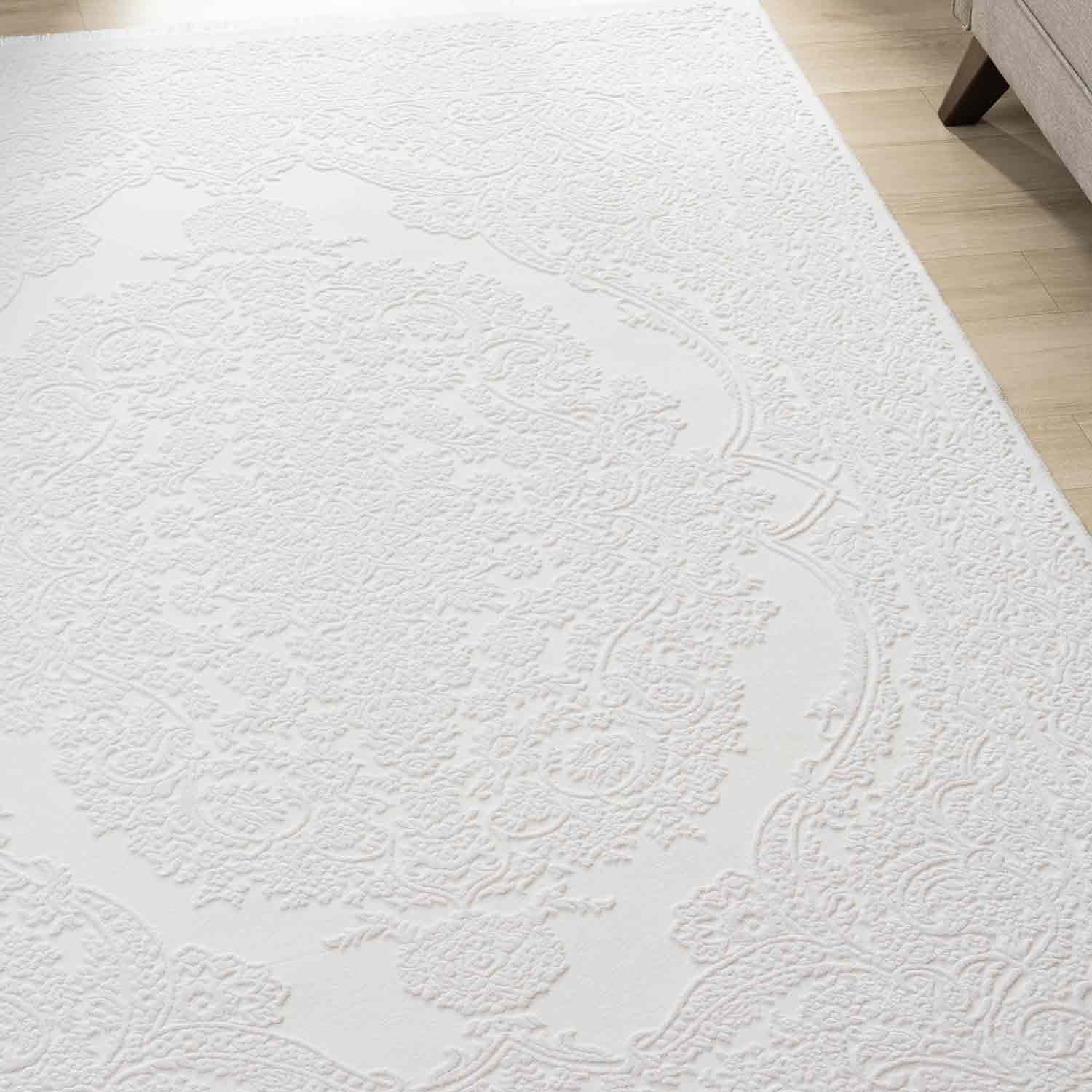 Krem Klasik Madalyon Desenli Halı