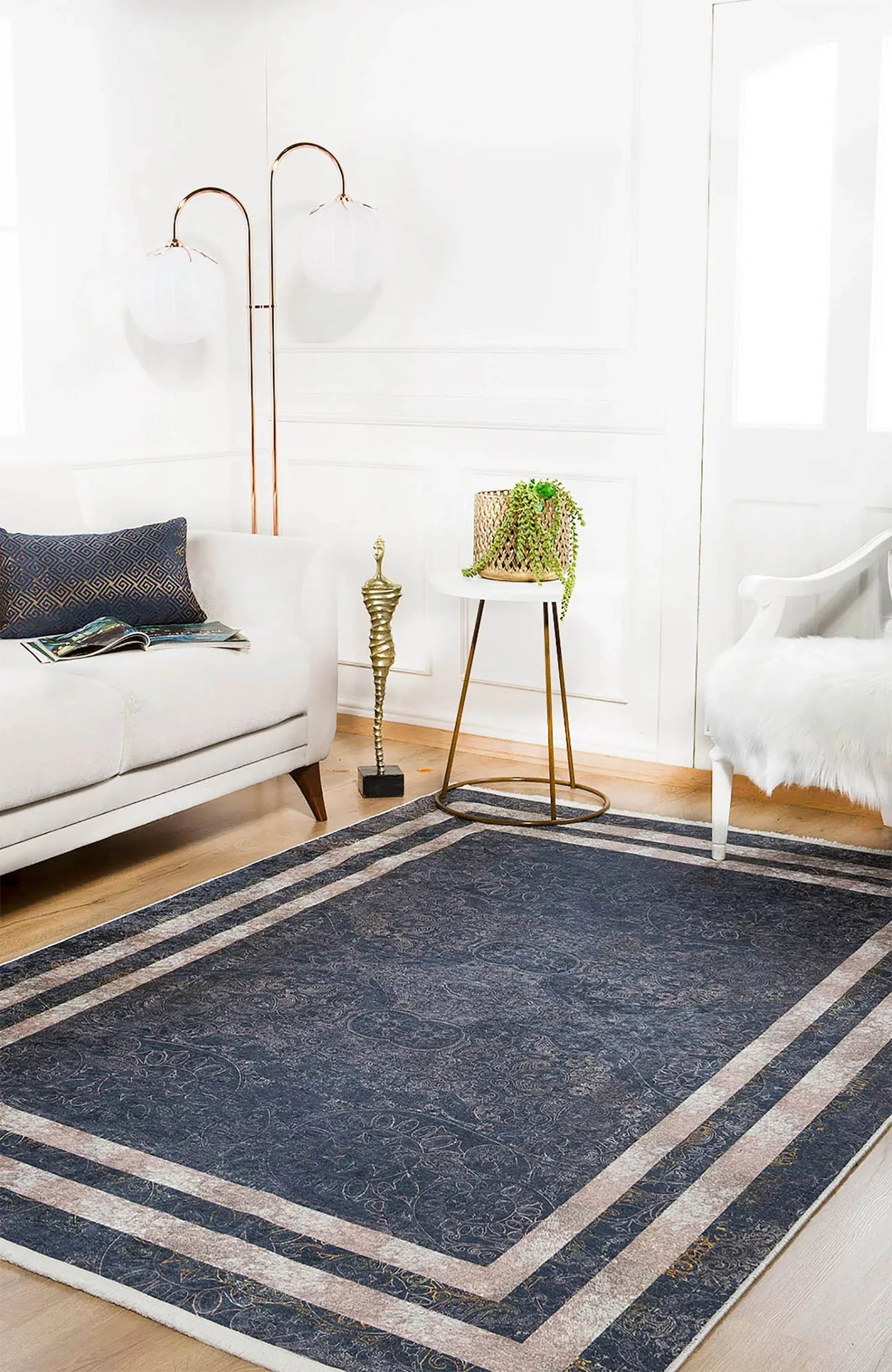 Lüks Eskitme Lacivert Damask Gümüş Gri Çerçeveli Bordürlü Halı-Pera Halı