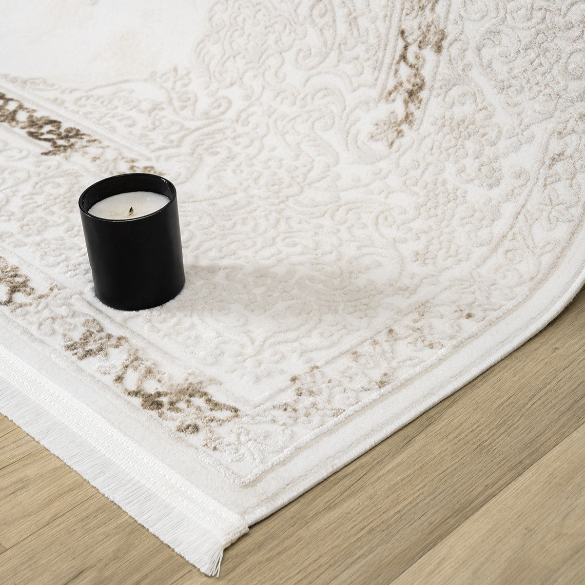 Lüks Krem Kahve Medallion Desenli Halı-Pera Halı