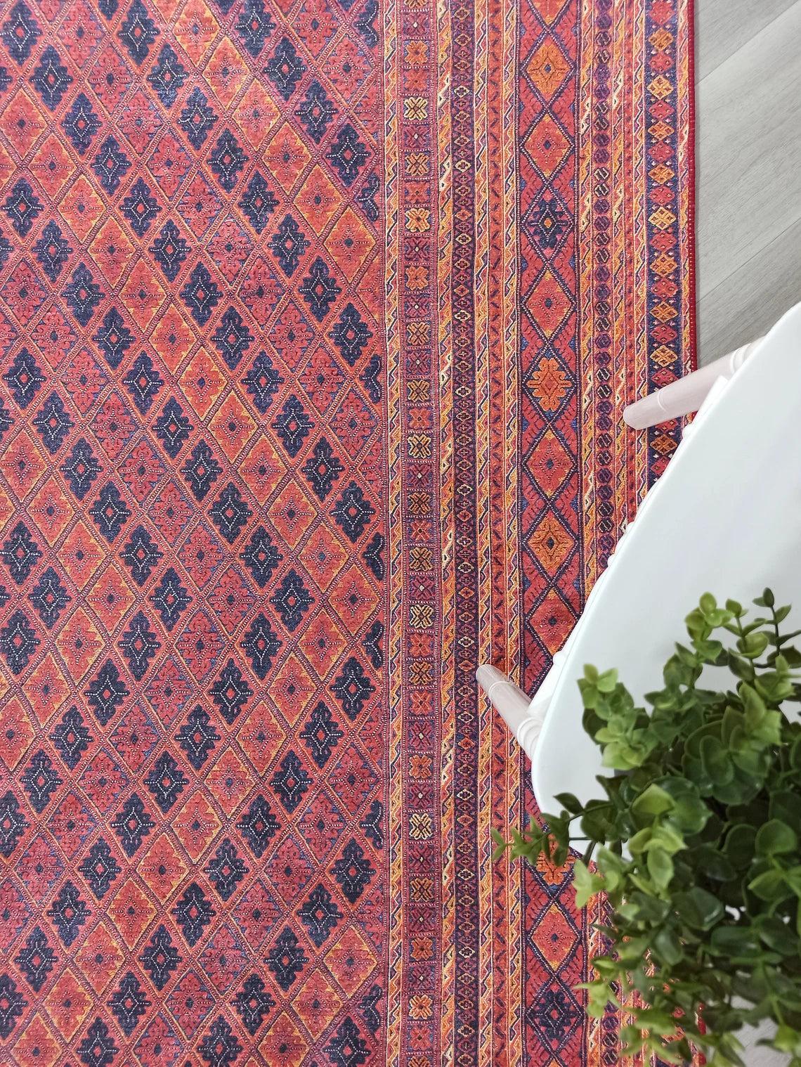 Kiremit ve Lacivert Geometrik Desenli Anadolu Kilim Halı - Pera Halı