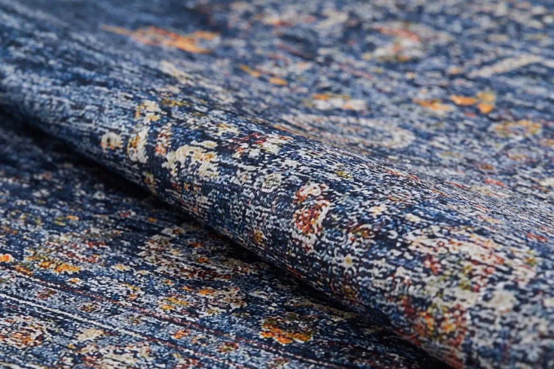 Mavi Madalyon Desenli Halı-Pera Halı