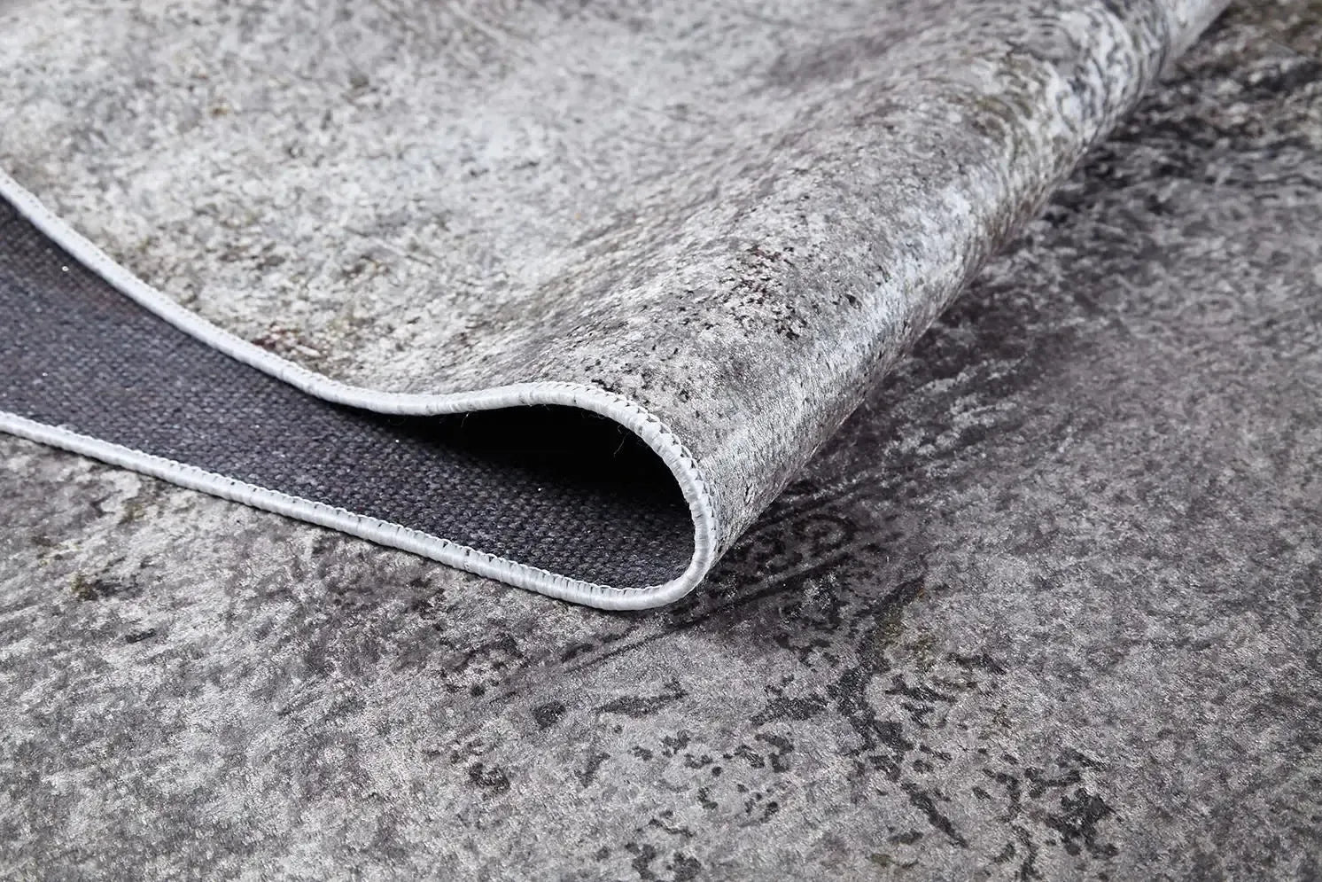 Medallion Desenli Eskitme Halı-Pera Halı