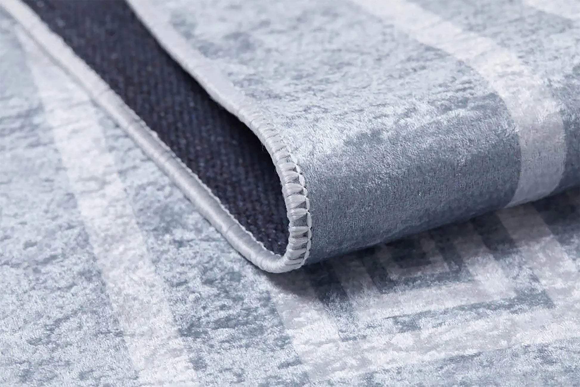 Mermer Desenli Gri Altın Geometrik Bordürlü Halı-Pera Halı