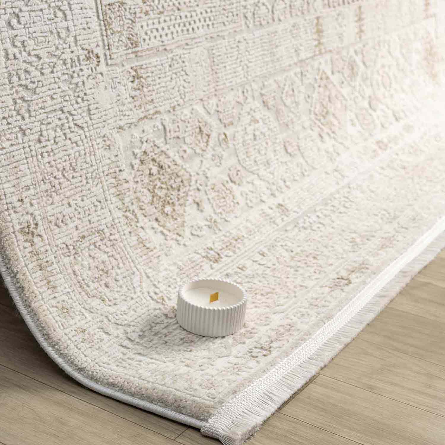 Minimal Krem Bej Eskitme Desenli Halı-Pera Halı