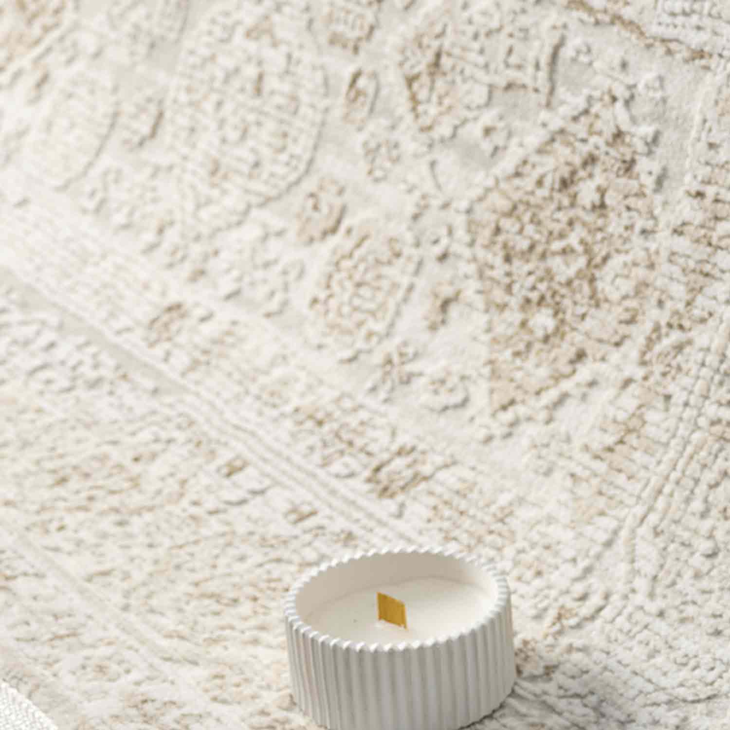 Minimal Krem Bej Eskitme Desenli Halı-Pera Halı