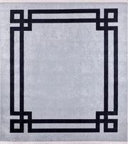 Minimalist Açık Gri Kalın Siyah Çerçeveli Çin Anahtar Bordürlü Halı-Pera Halı