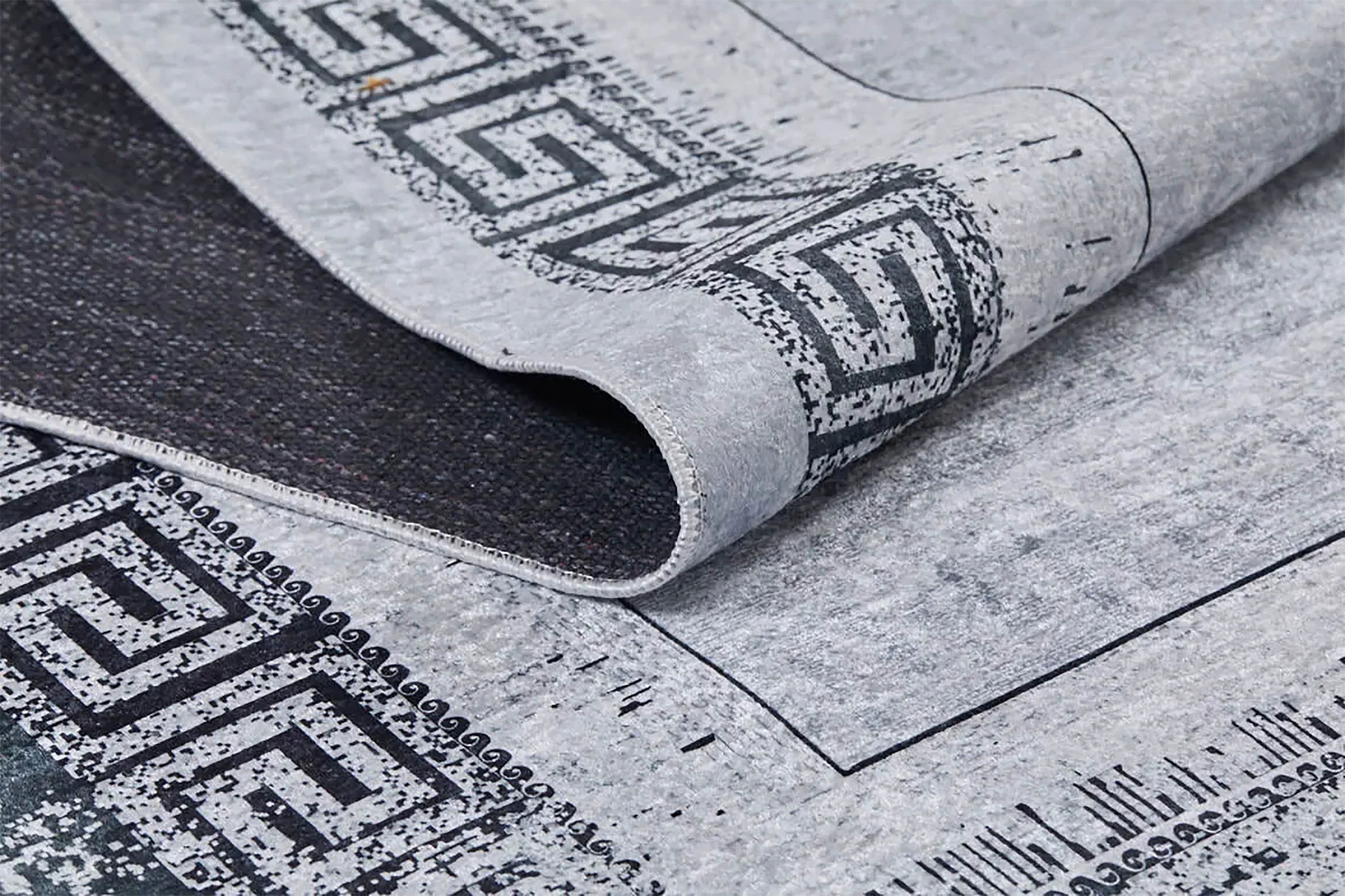Minimalist Gümüş Gri Siyah Yunan Anahtar Bordürlü Halı-Pera Halı
