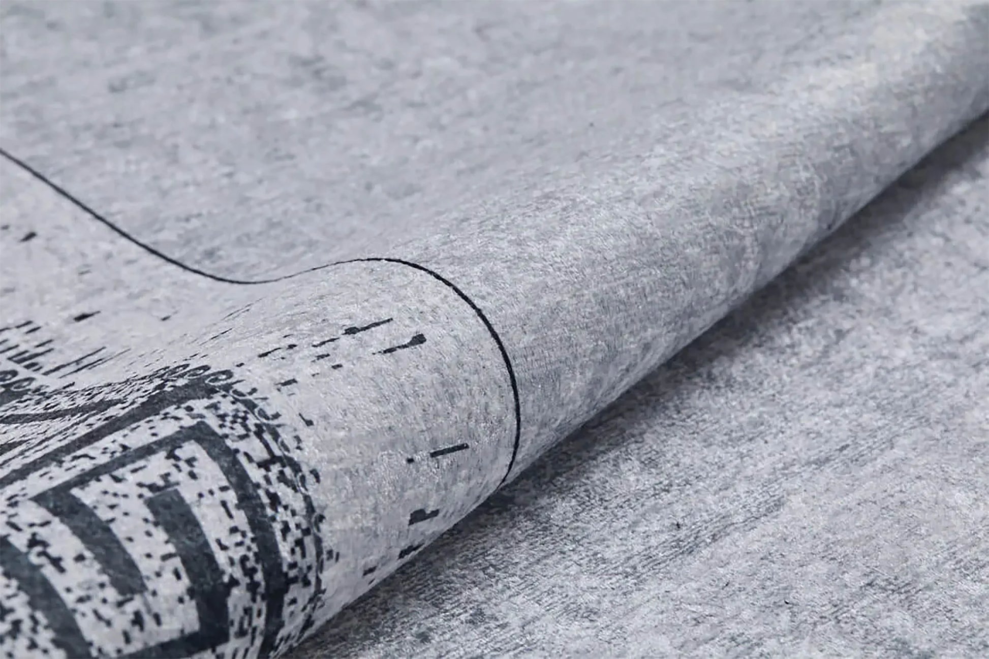 Minimalist Gümüş Gri Siyah Yunan Anahtar Bordürlü Halı-Pera Halı