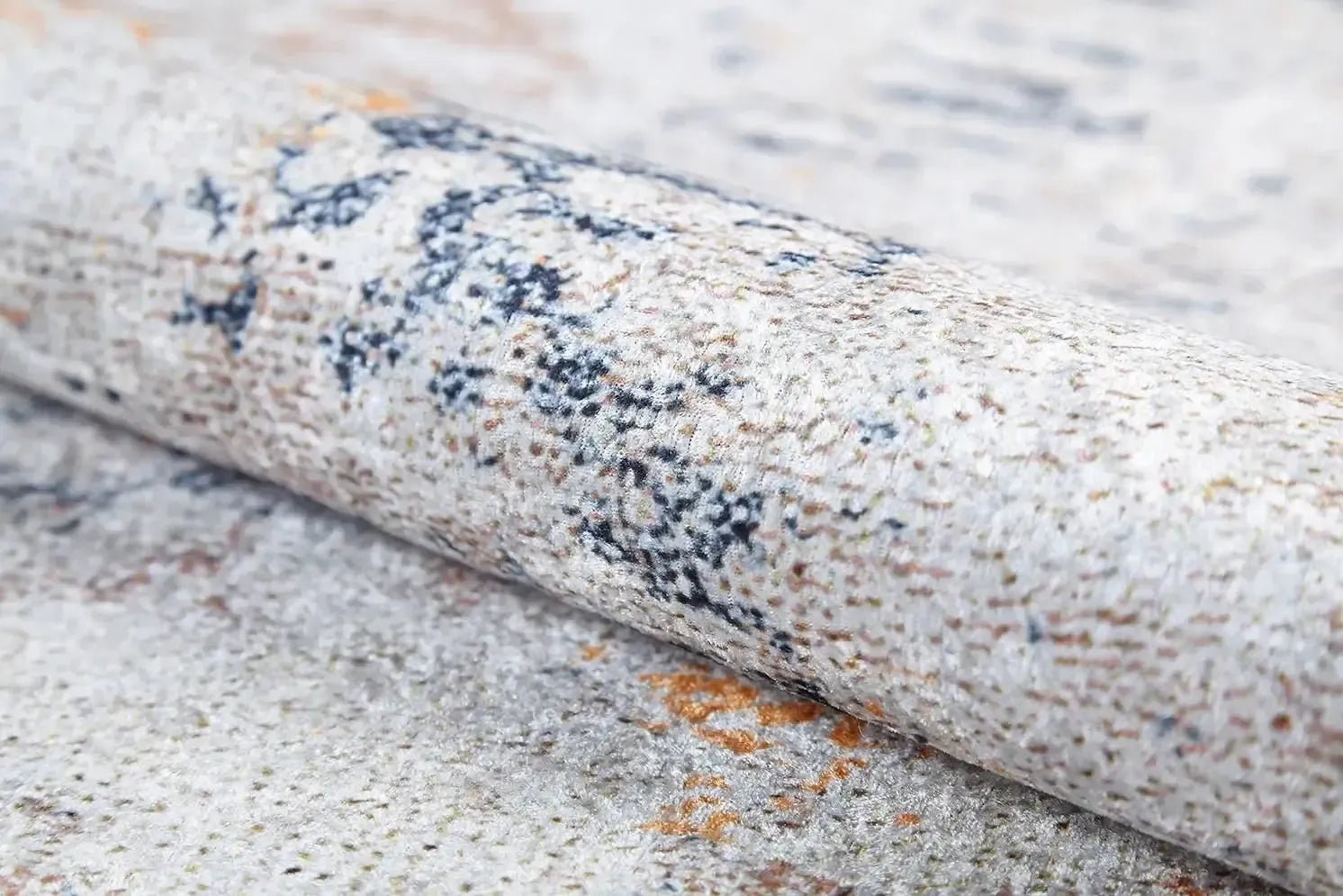 Modern Bej Krem Tonlarda Halı-Pera Halı