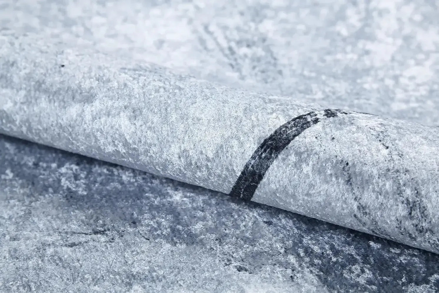 Modern Desenli Dekoratif Çizgili Halı-Pera Halı