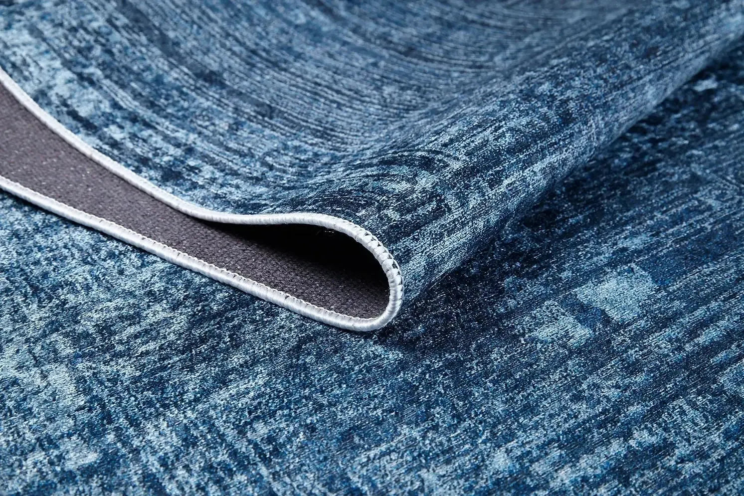 Modern Lacivert Mavi Tonlarda Halı-Pera Halı