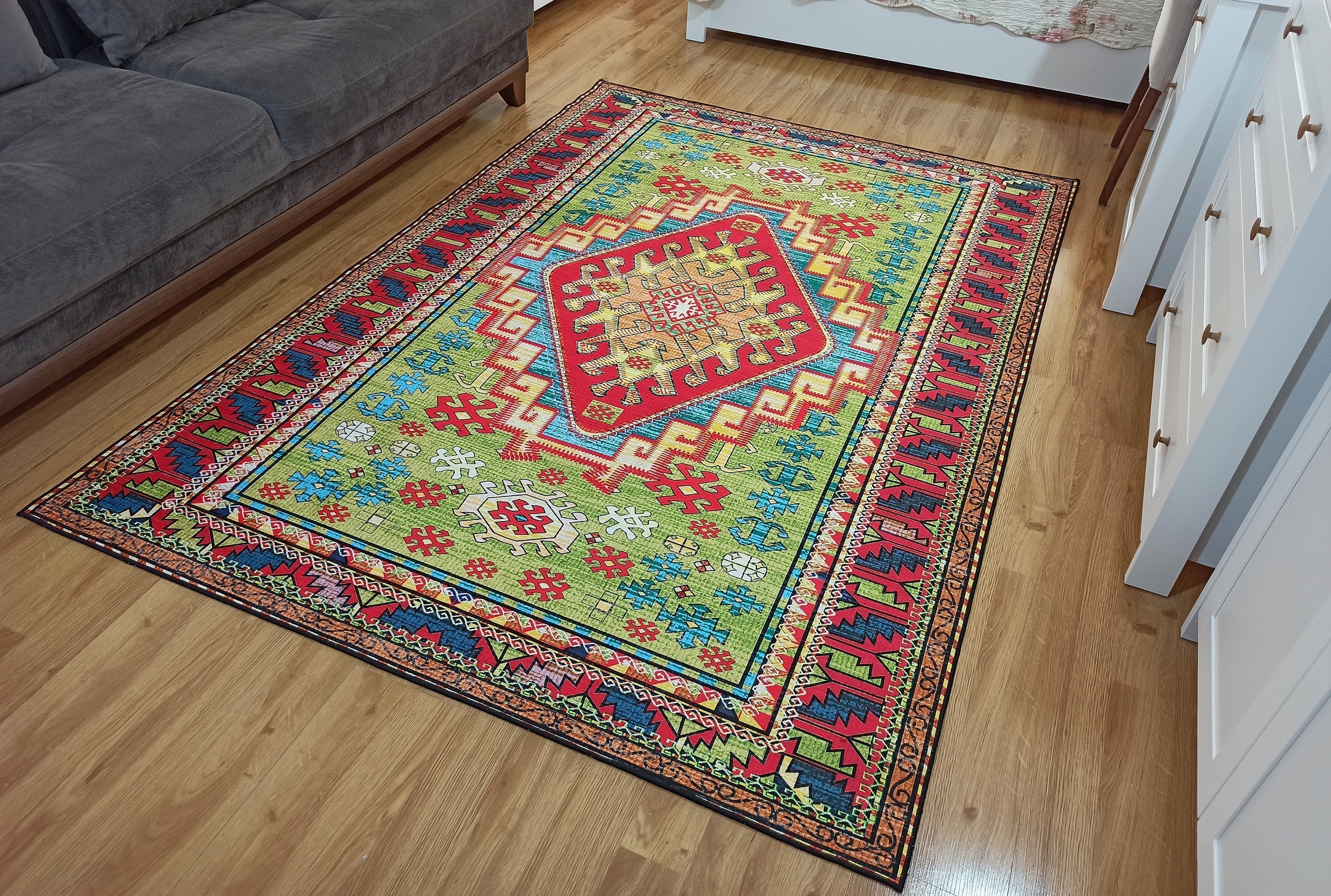 Gray Geometric Patterned Vintage Carpet