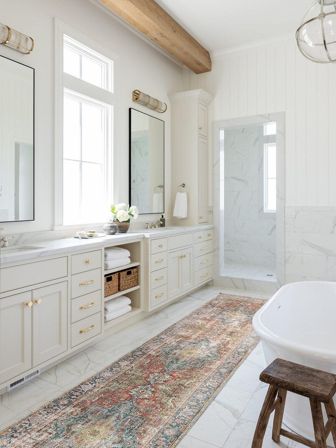 Terracotta ve Adaçayı Yeşili Eskitme Desenli Vintage Halı