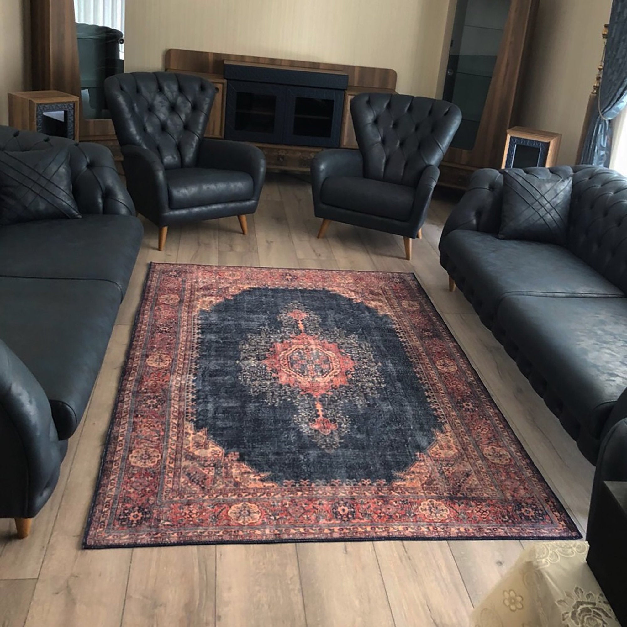 Vintage-Teppich im persischen Stil mit marineblauen und roten Mustern