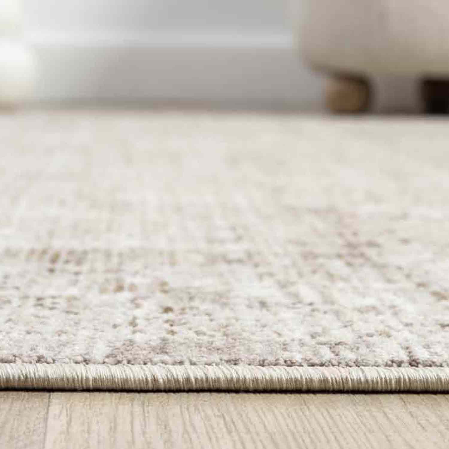 Nötr Tonlarda Minimalist Klasik Dokulu Halı-Pera Halı