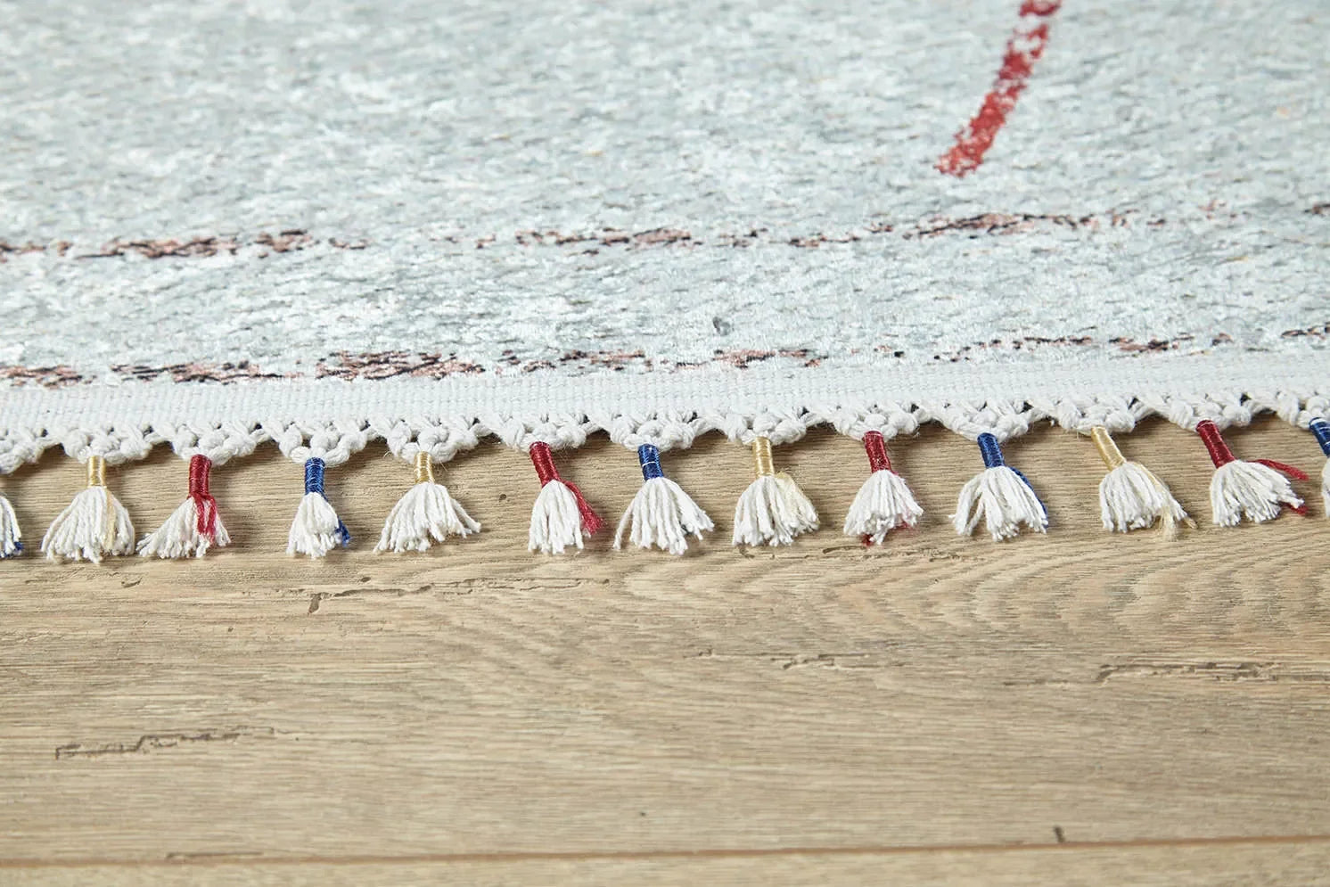 Örgü Saçaklı Açık Gri Pastel Renkli Halı-Pera Halı