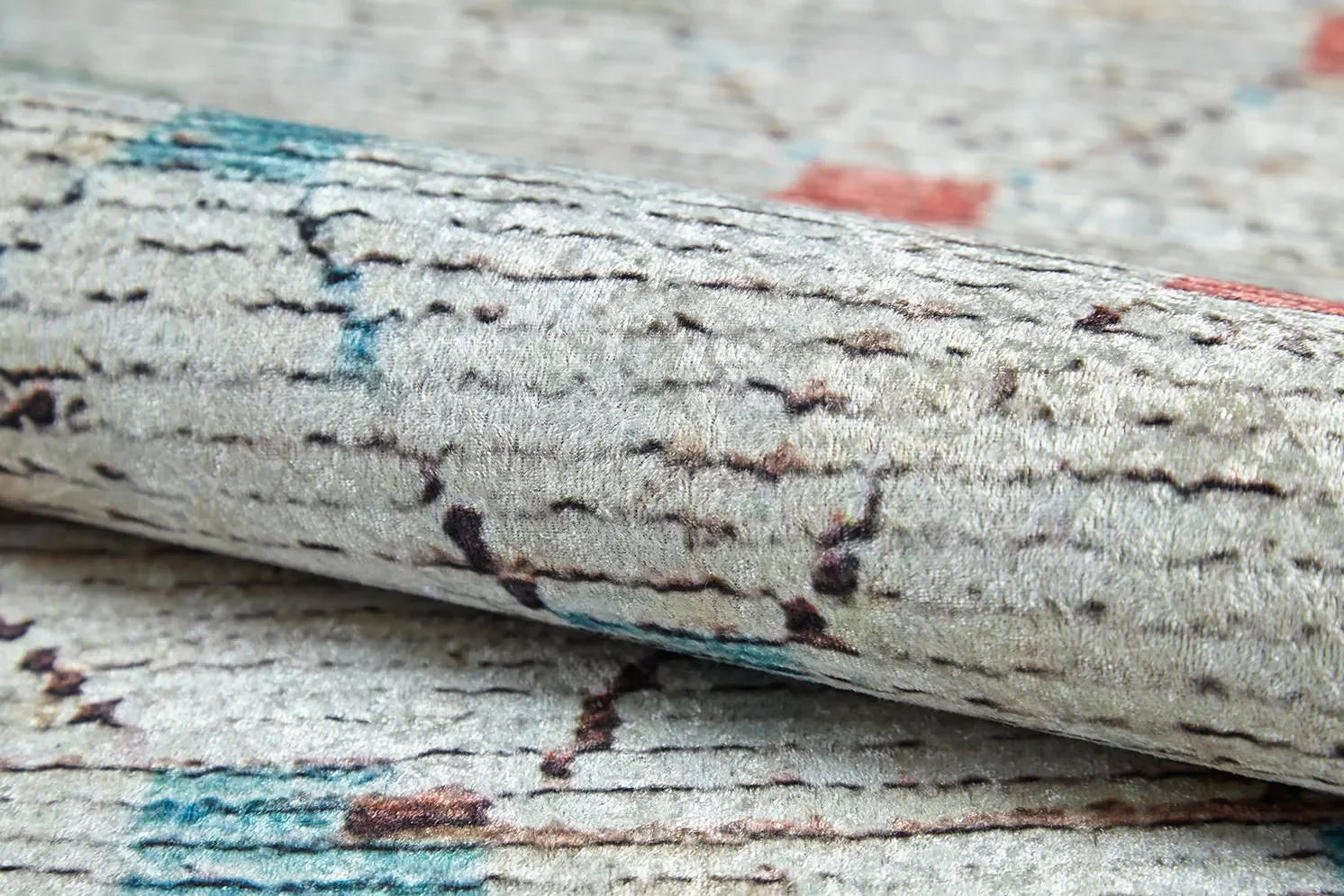 Örgü Saçaklı Bej Çok Renkli Baklava Desenli Halı-Pera Halı