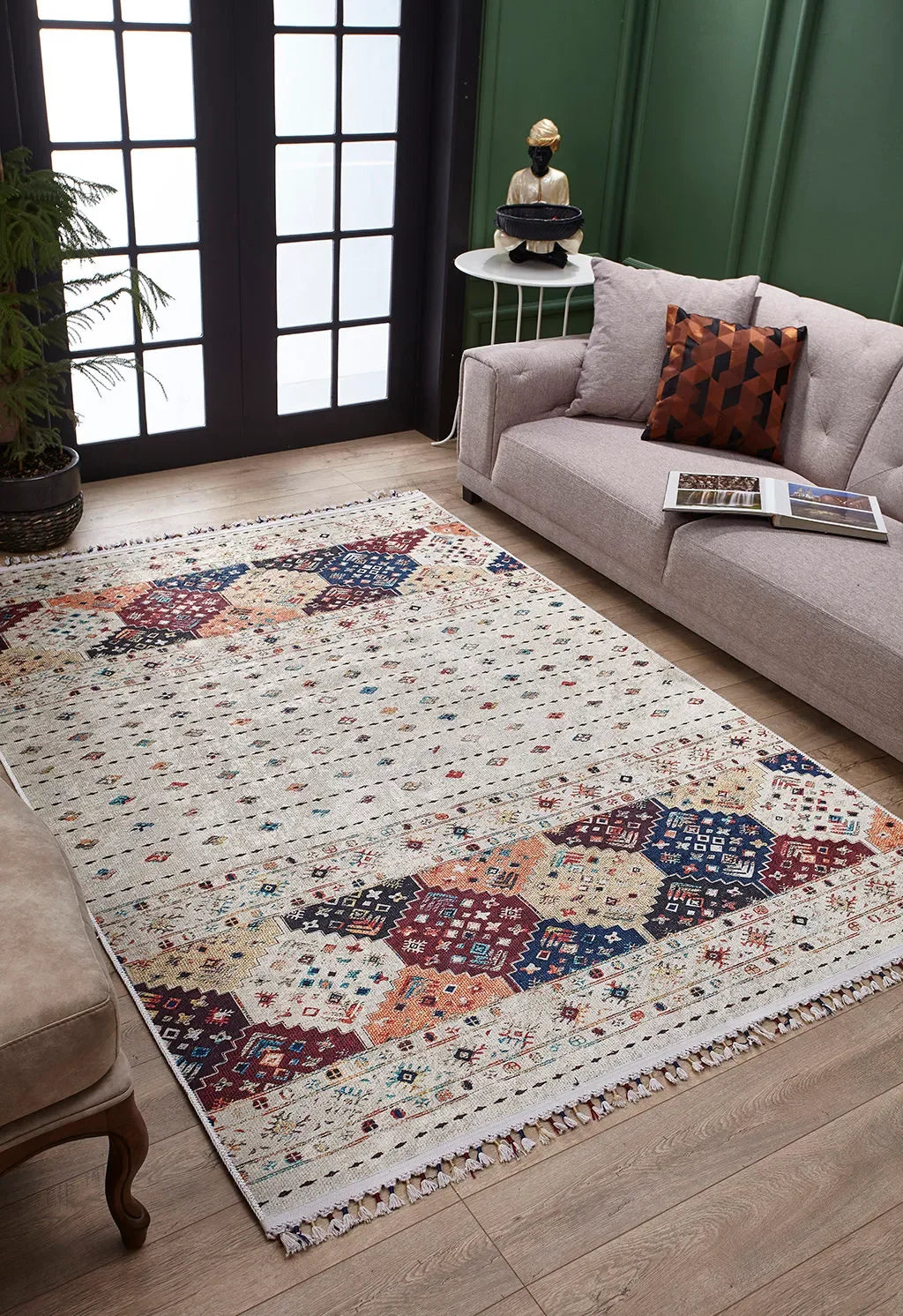 Örgü Saçaklı Bej Etnik Şerit Desenli Halı-Pera Halı