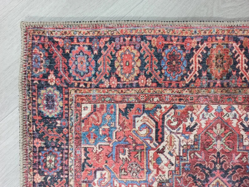 Bordo ve Terracotta Medalyonlu Vintage Halı