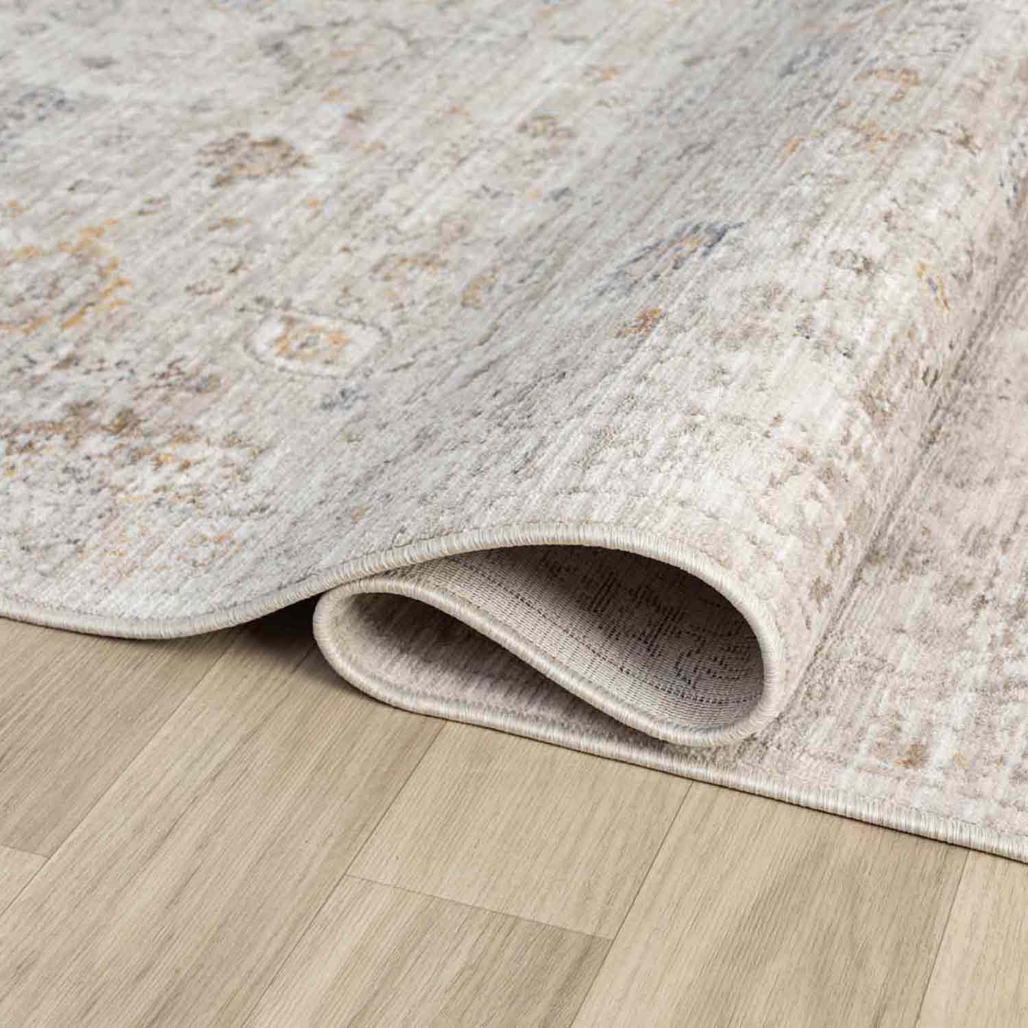 Açık Bej Gri Pastel Tonlarda Eskitme Halı