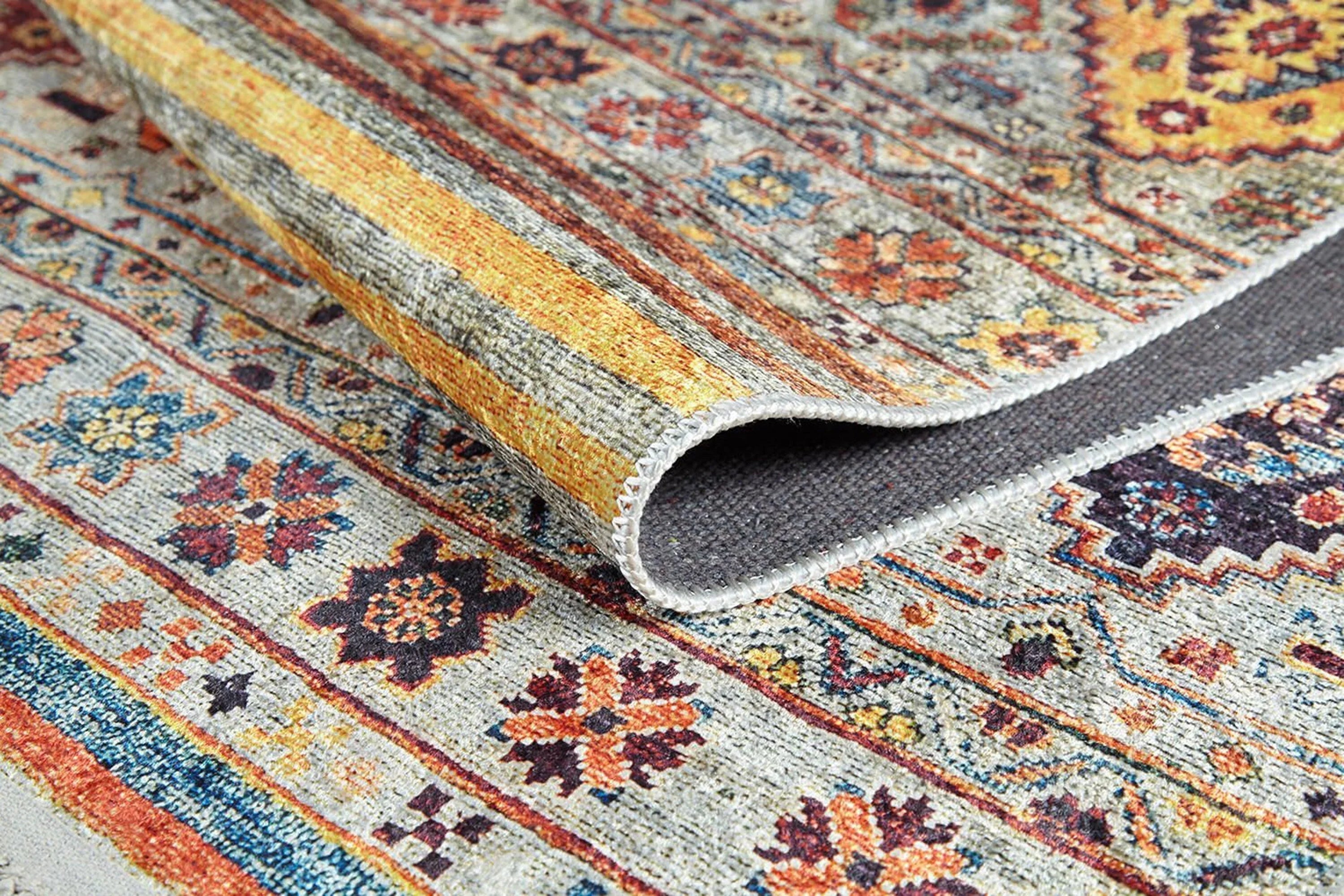 Renkli Geometrik Desenli Kilim Halı-Pera Halı