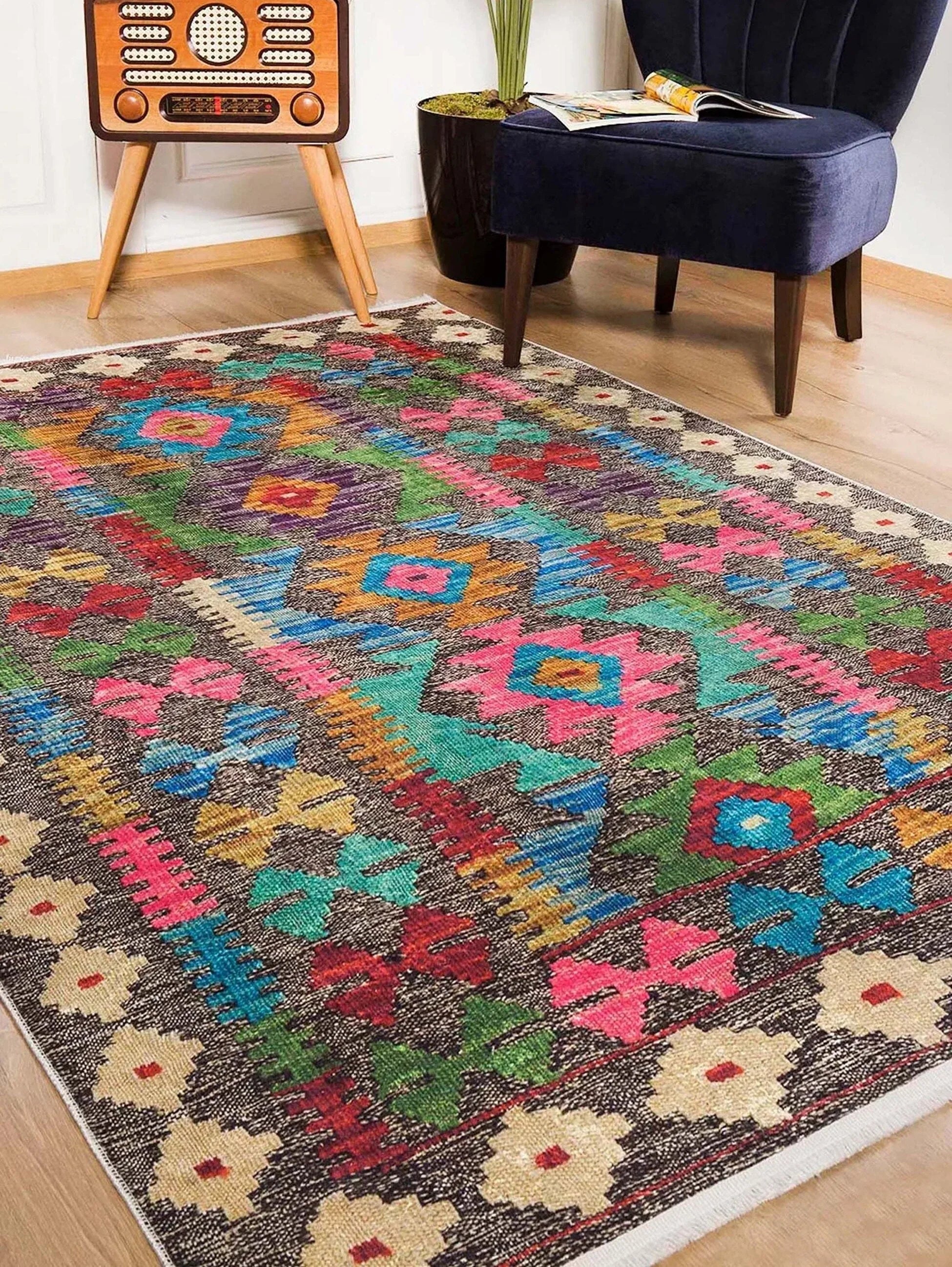 Renkli Vintage Kilim Halısı-Pera Halı