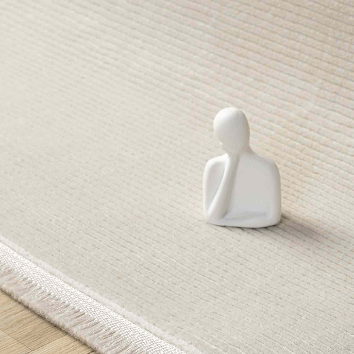 Açık Gri Beyaz Sade Dikey Çizgili Modern Halı