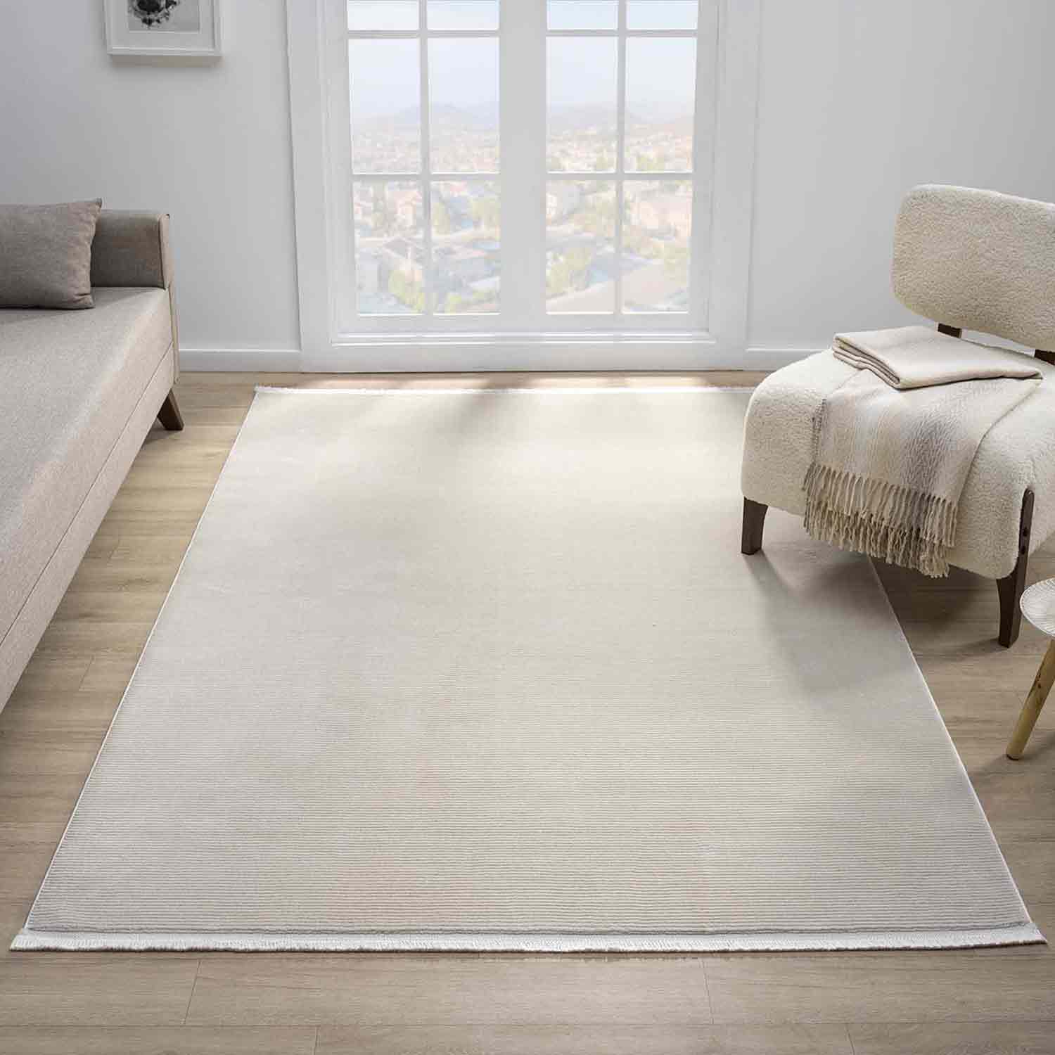 Açık Gri Beyaz Sade Dikey Çizgili Modern Halı