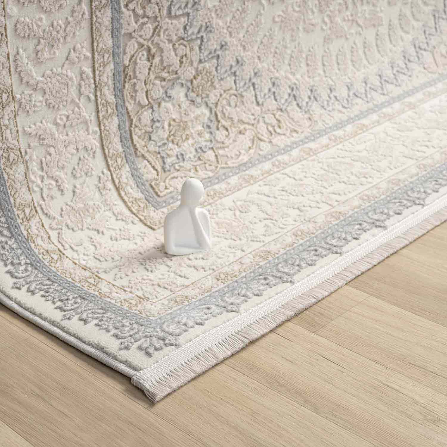 Beyaz Gri Mavi Klasik Medallion Desenli Halı