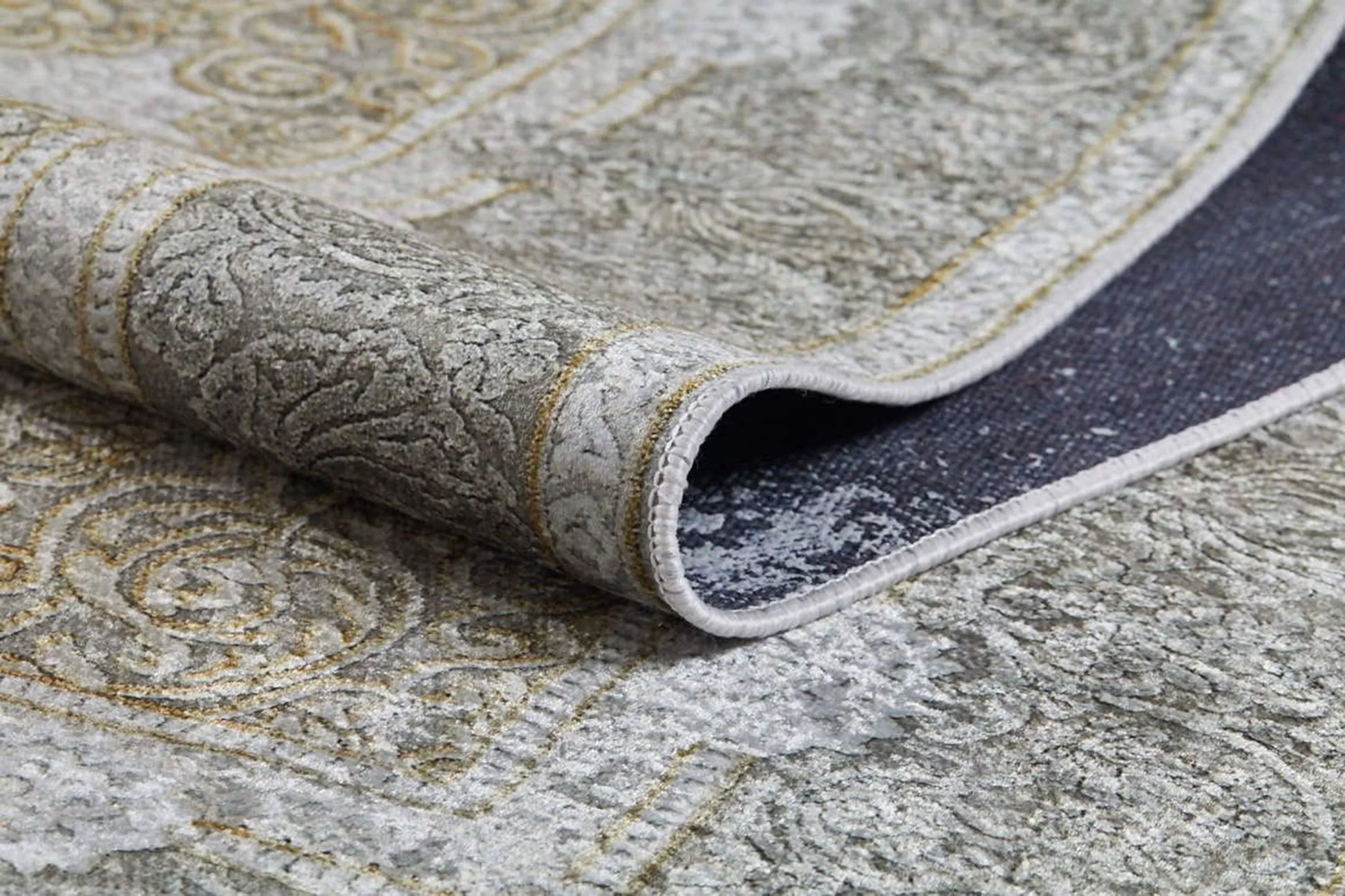 Sade Eskitme Bej Halısı-Pera Halı