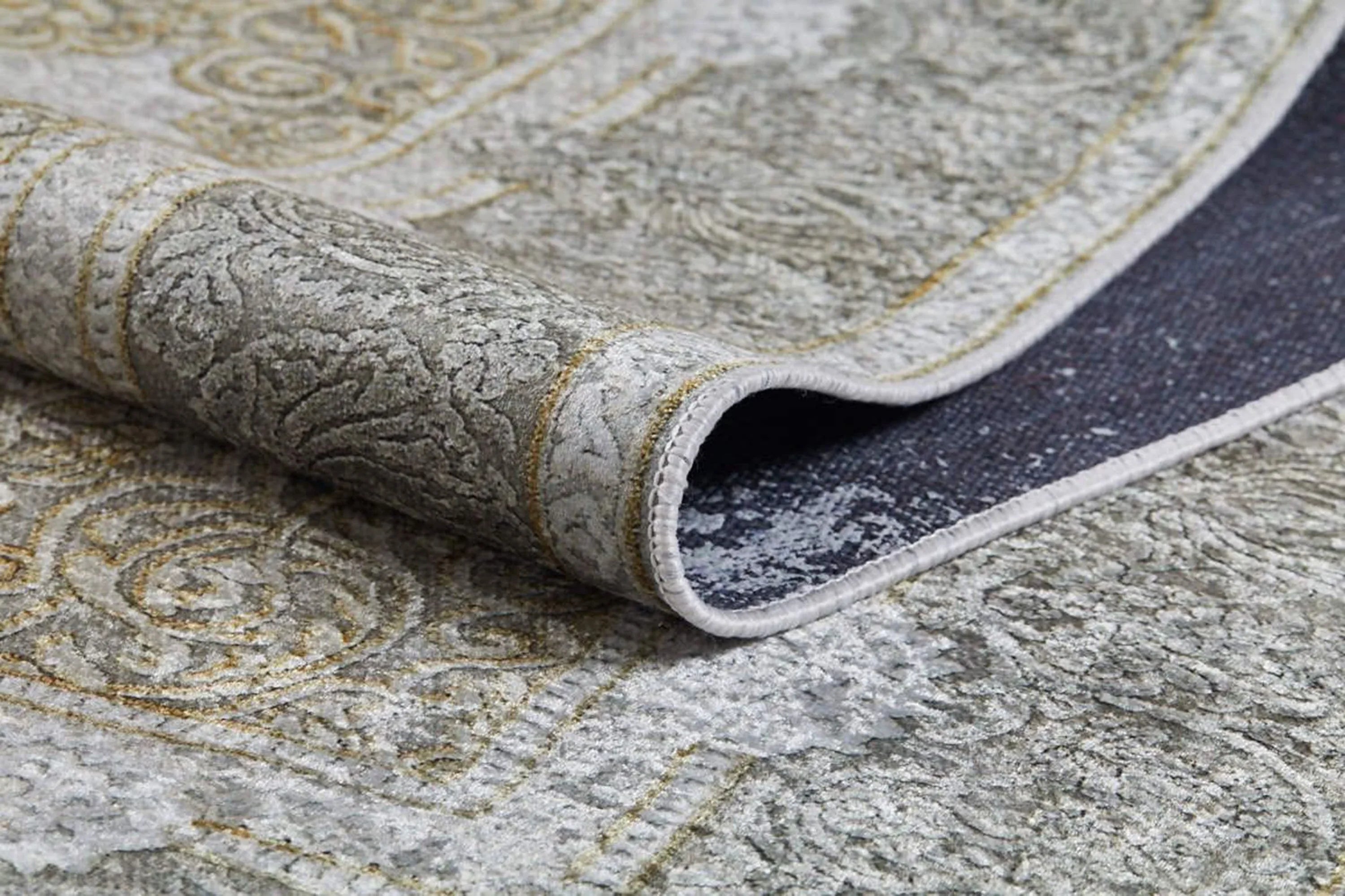 Sade Eskitme Bej Halısı-Pera Halı