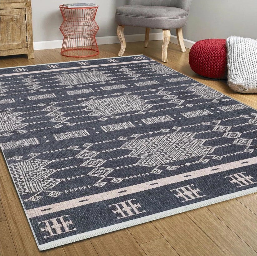 Siyah Geometrik Kilim Halı - Pera Halı