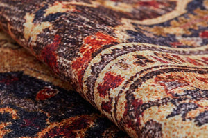 Sıcak Toprak Tonlu Bej Uşak Desenli Halı