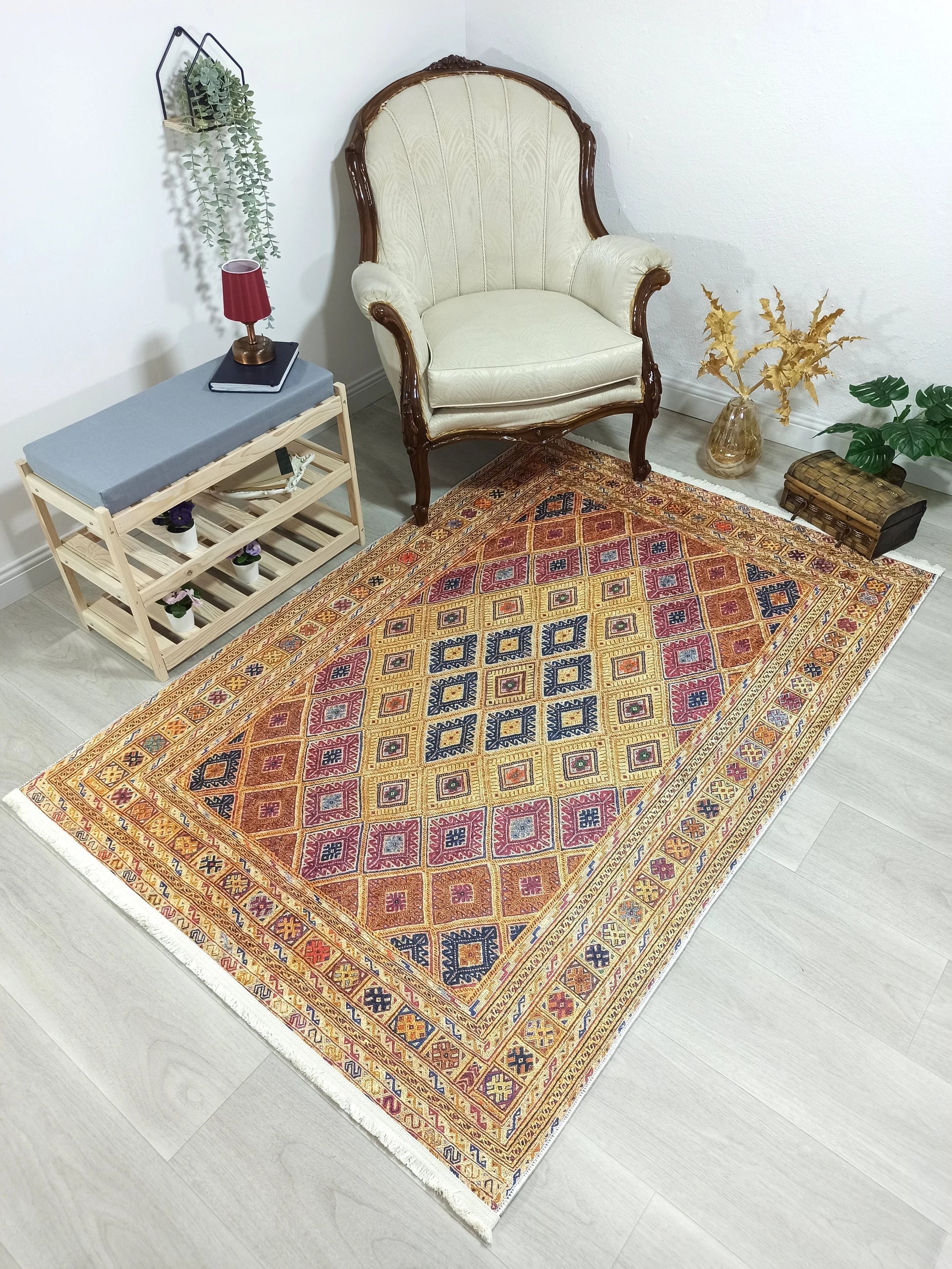 Soluk Turuncu Bej Geometrik Desenli Anadolu Kilim Halı-Pera Halı