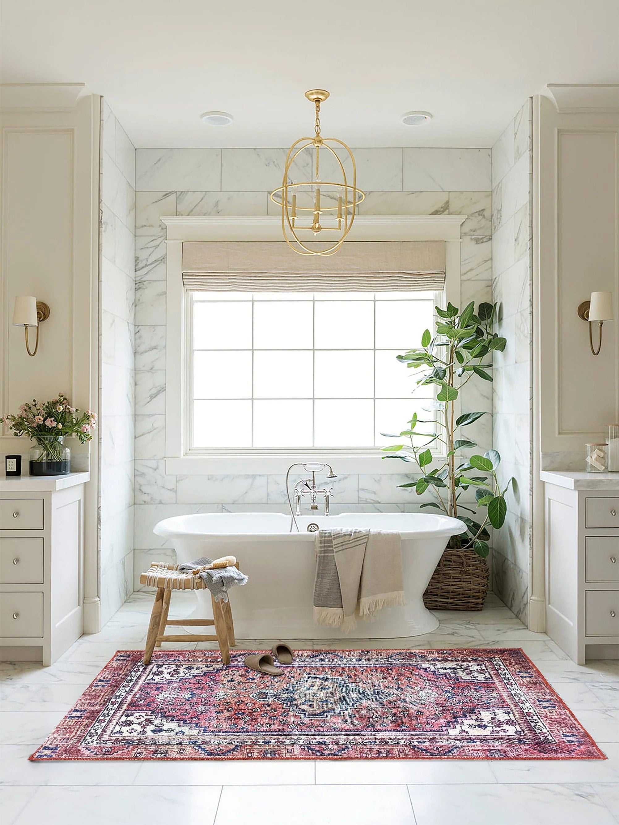 Canlı Pembe ve Kırmızı Medalyonlu Vintage Türk Halısı