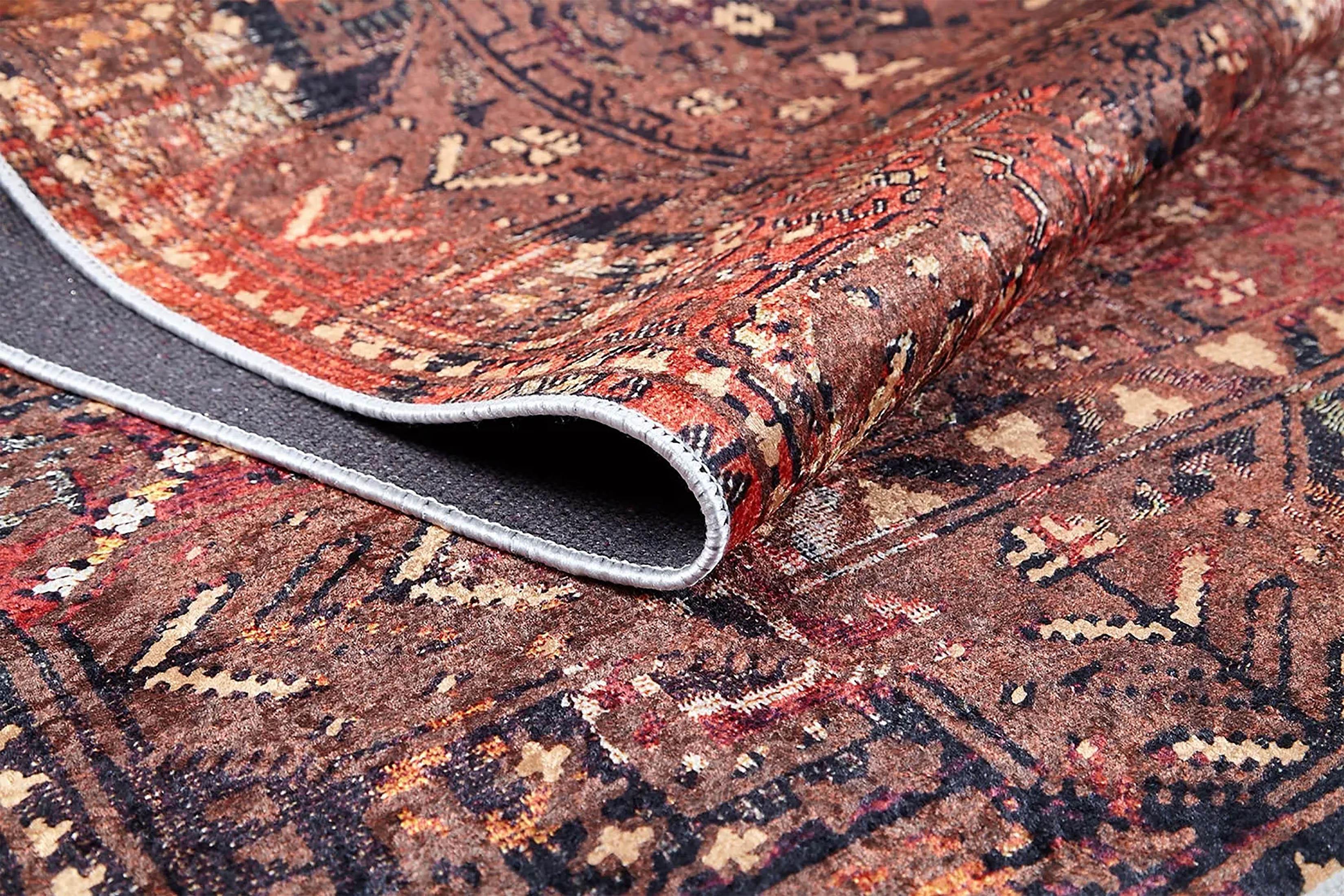 Tuğla Rengi Uşak Halı-Pera Halı