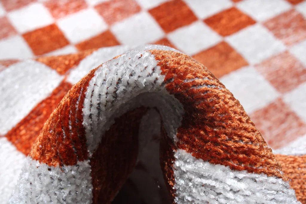 Turuncu Beyaz Modern Geometrik Dama Desenli Yıkanabilir Halı-Pera Halı