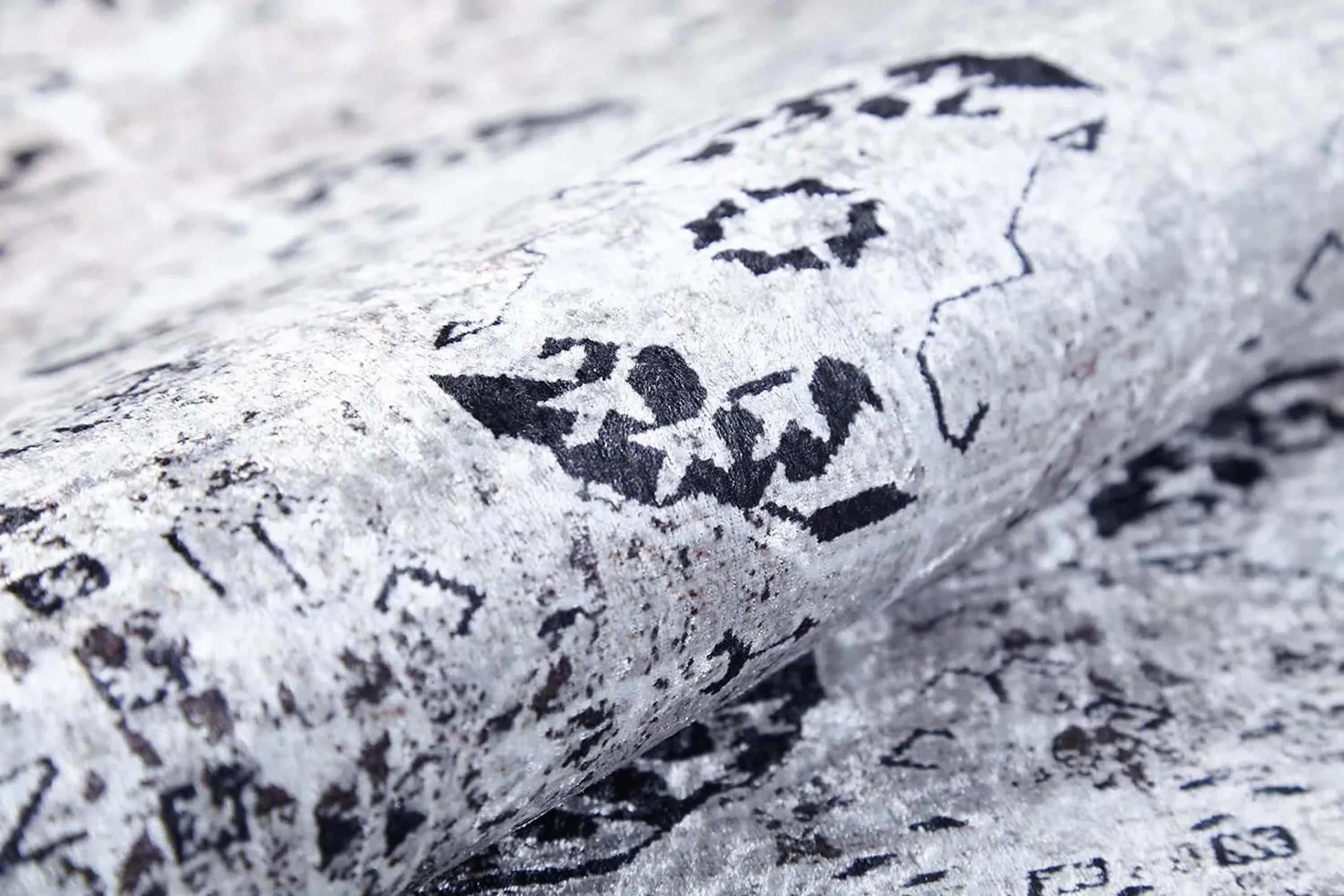 Turuncu Gümüş Geometrik Desenli Kilim Halı-Pera Halı