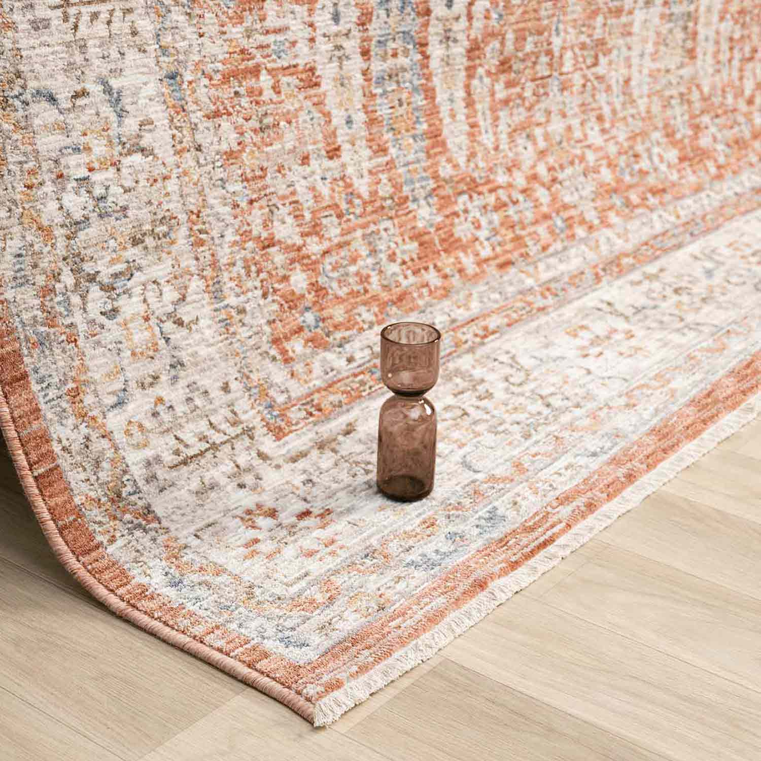 Turuncu Kiremit Gri Klasik Eskitme Desenli Halı-Pera Halı