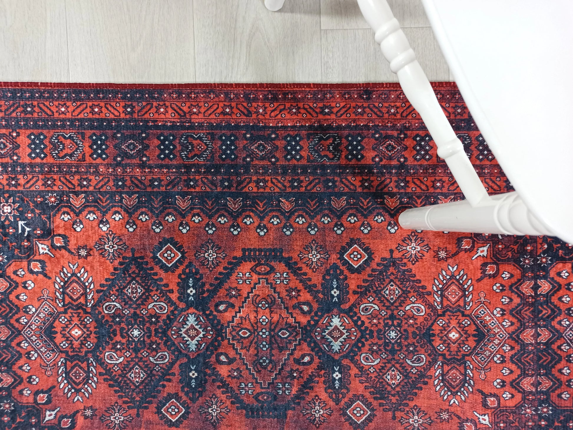 Uşak Madalyon Bordo Kızıl Halı-Pera Halı