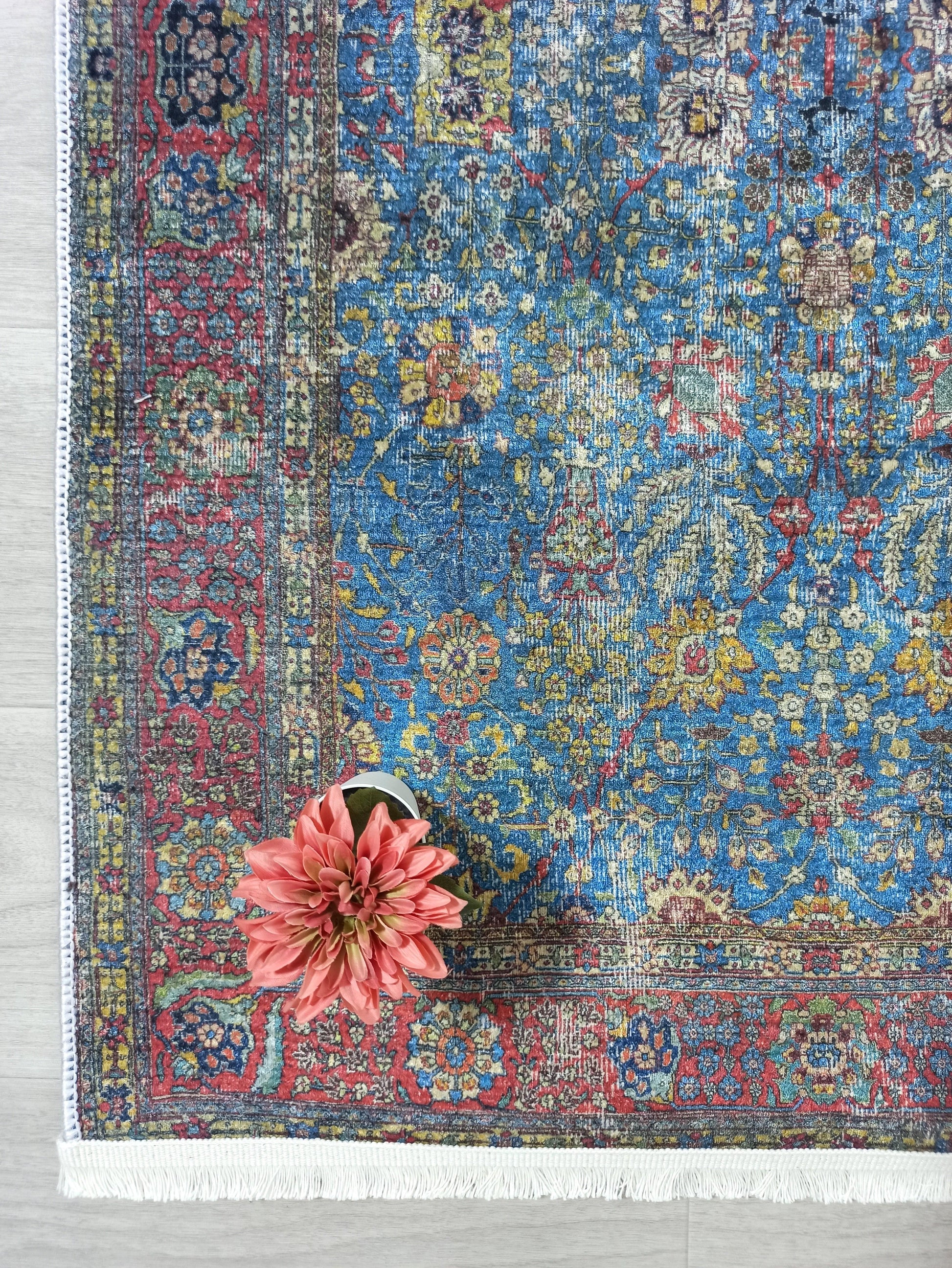 Uşak Mavi Kırmızı Vintage Kilim Halı-Pera Halı