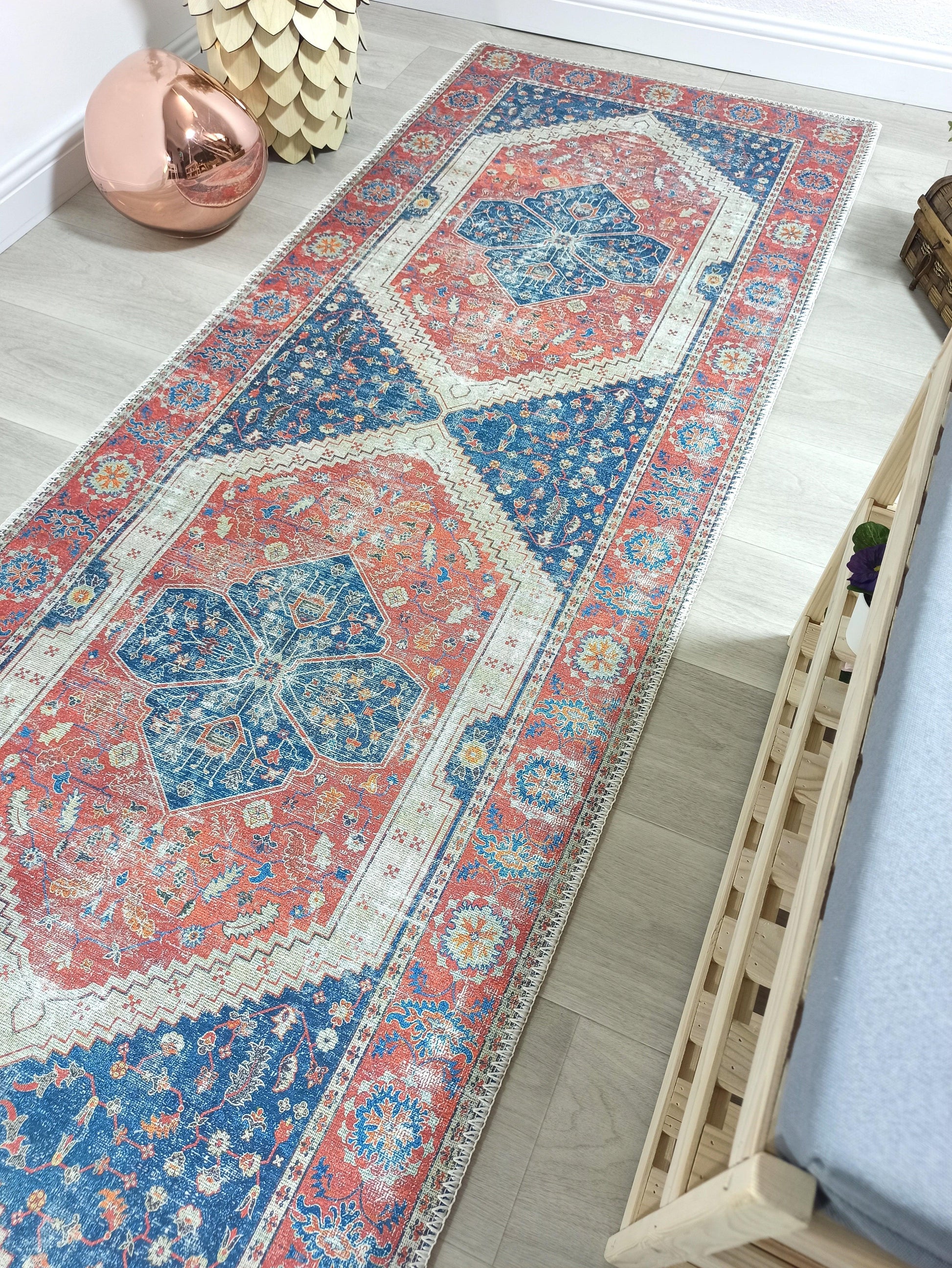 Vintage Eskitme Kırmızı Mavi Halı-Pera Halı