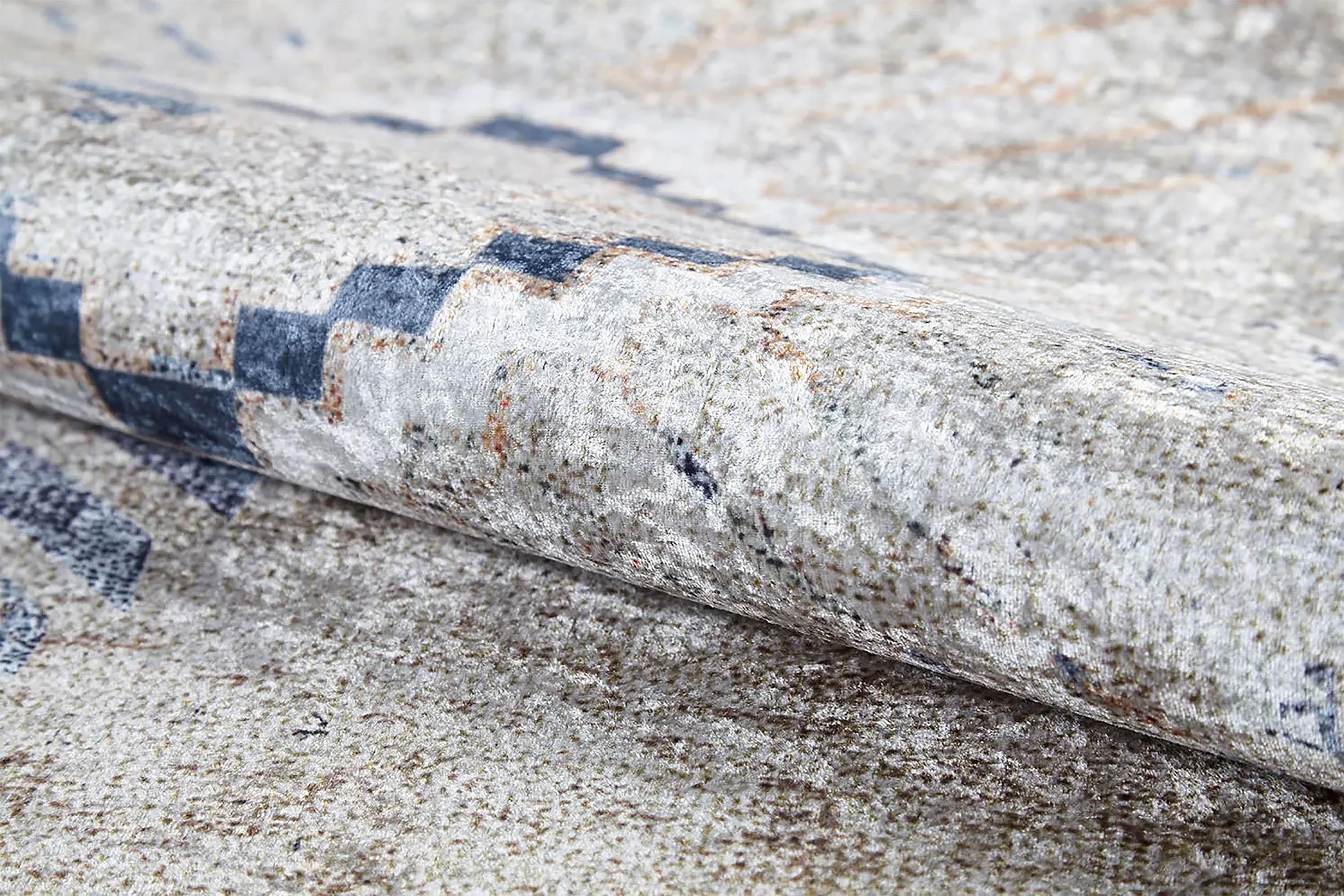 Vizon Kahve Bohem Desenli İndigo Mavi Detaylı Eskitme Halı-Pera Halı