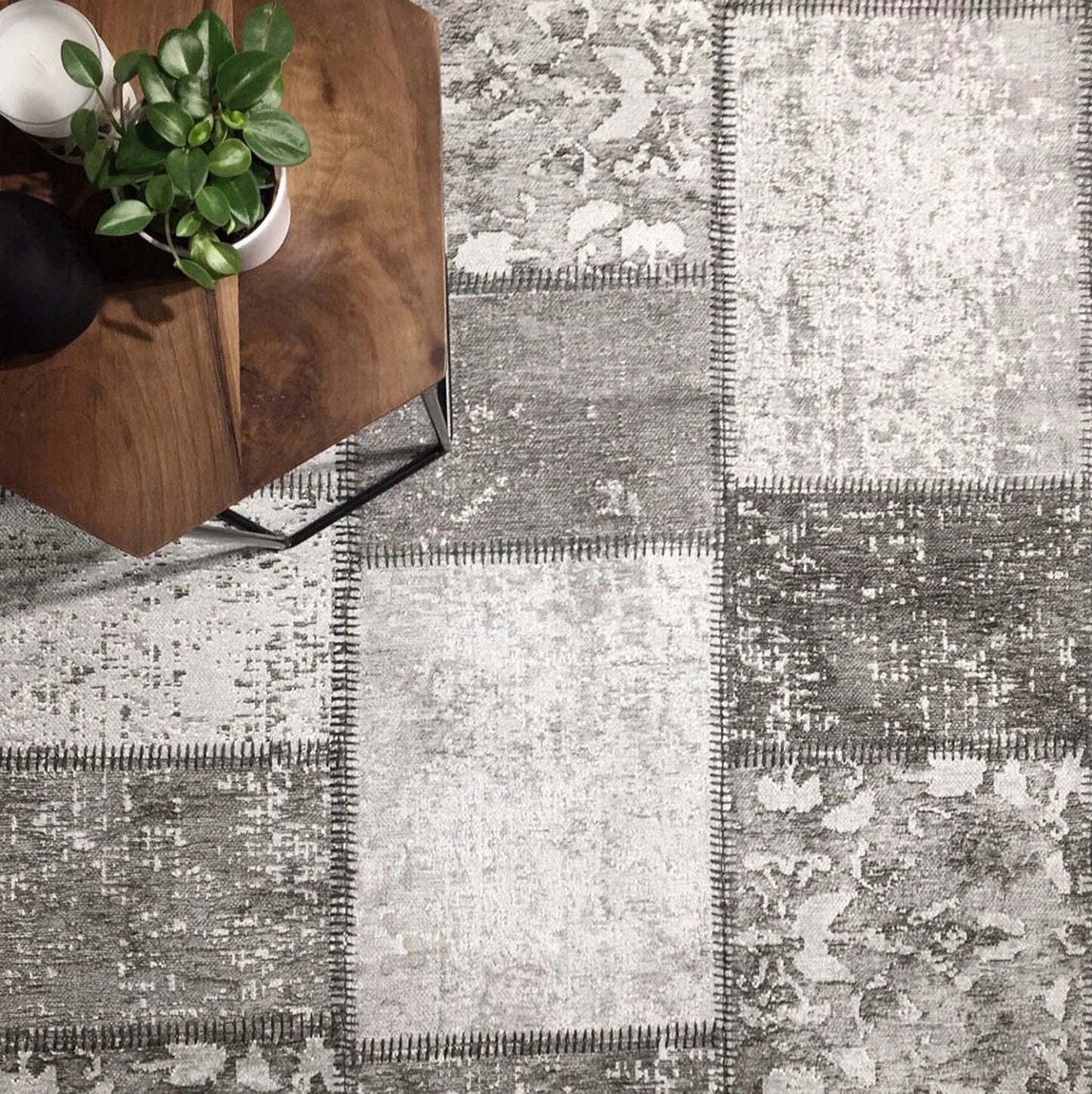Eskitme Patchwork Açık Gri Halı - Pera Halı