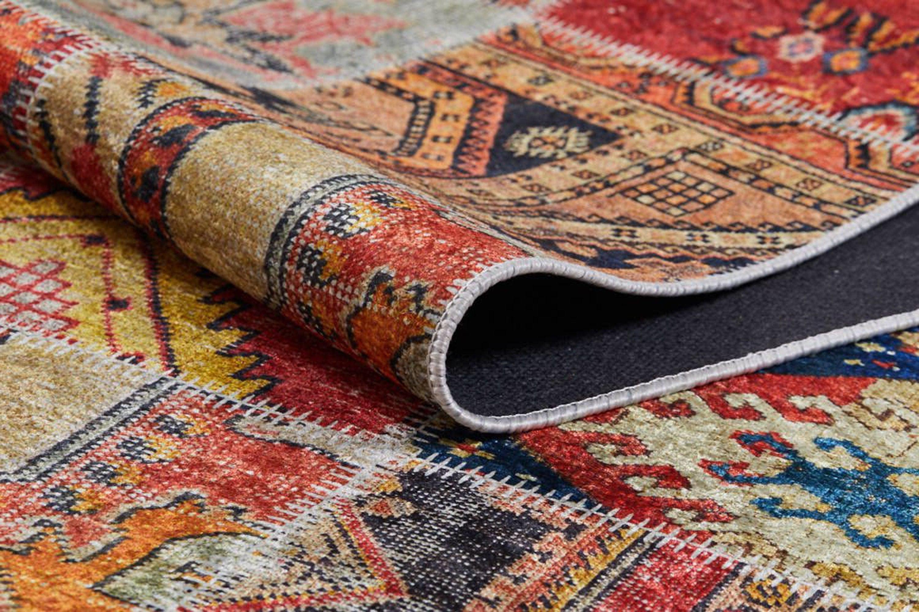 Kırmızı Patchwork Desenli Halı - Pera Halı
