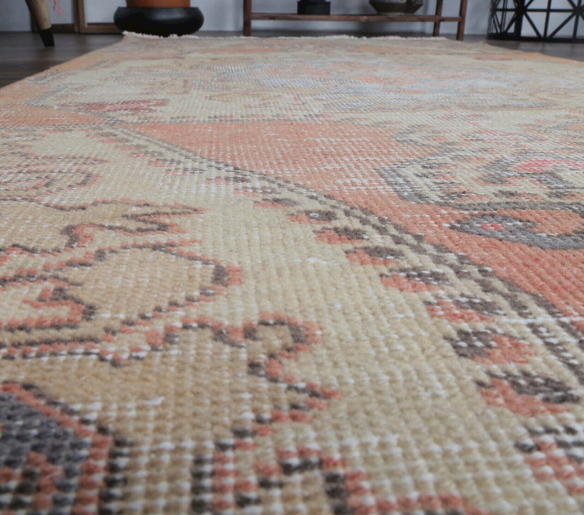 Akcicek - Oriental Anatolian Vintage Rug