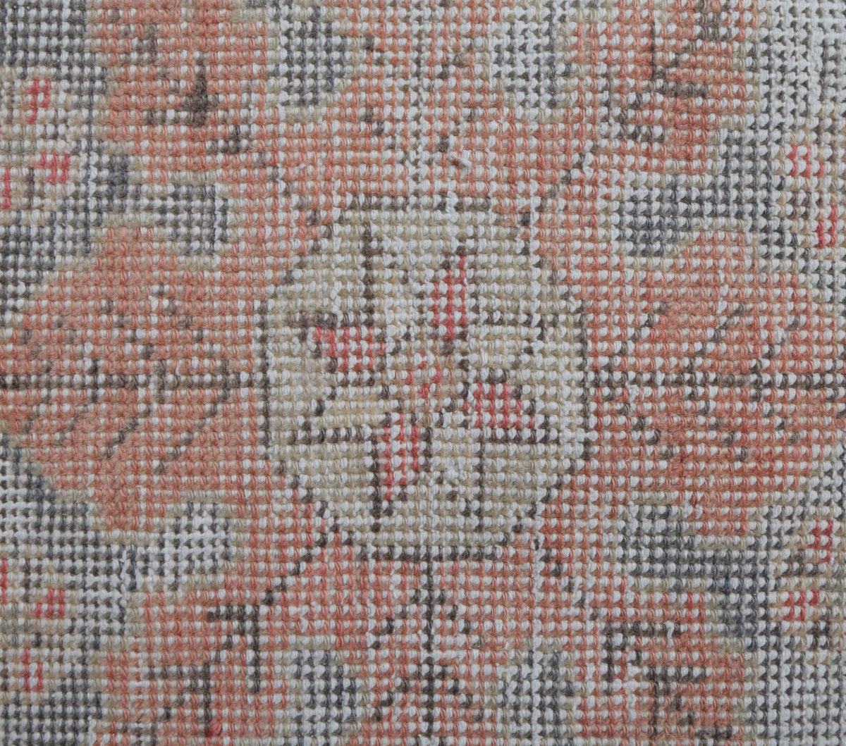 Akcicek - Oriental Anatolian Vintage Rug